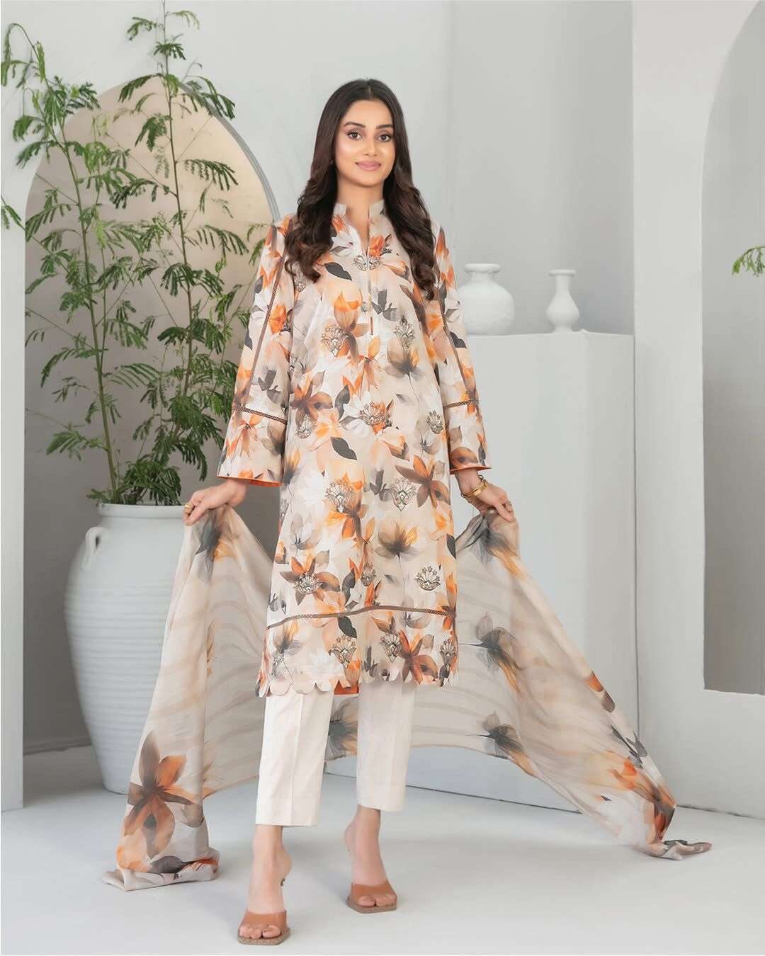 Tamya Model & Open Pic by Tawakkal 2025-04