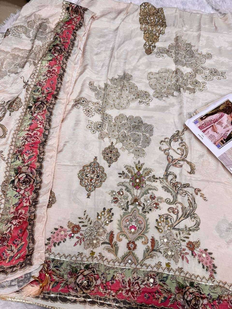 Design No -1745 & 1746 by MEHBBOB TEX-04