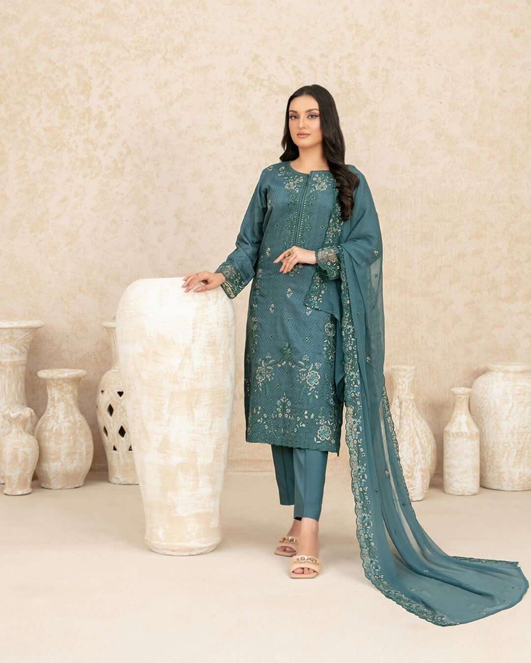 NOEMI by Tawakkal-04