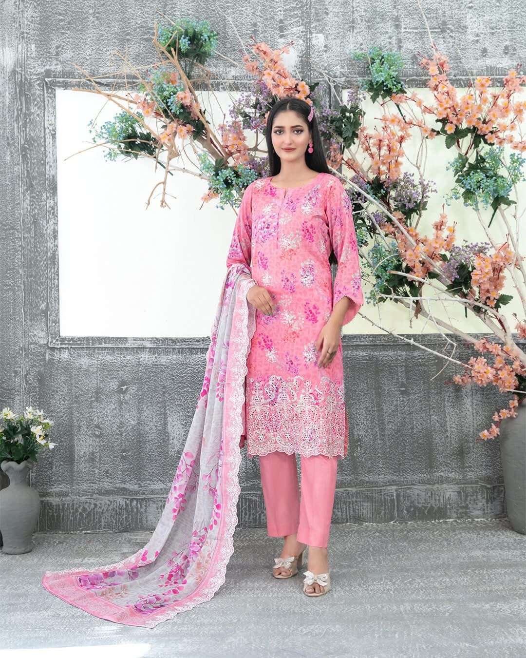 SAESHA OPEN AND MODEL PIC BY TAWAKKAL-09