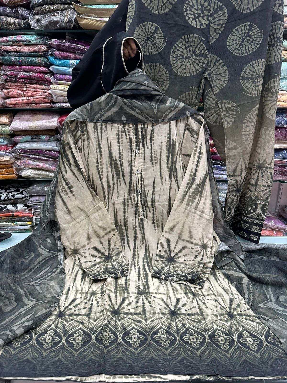 Shimmered Cambric 3Pc Volume - 01 Collection 2025 Model & Open Pic by Sadabahar-16