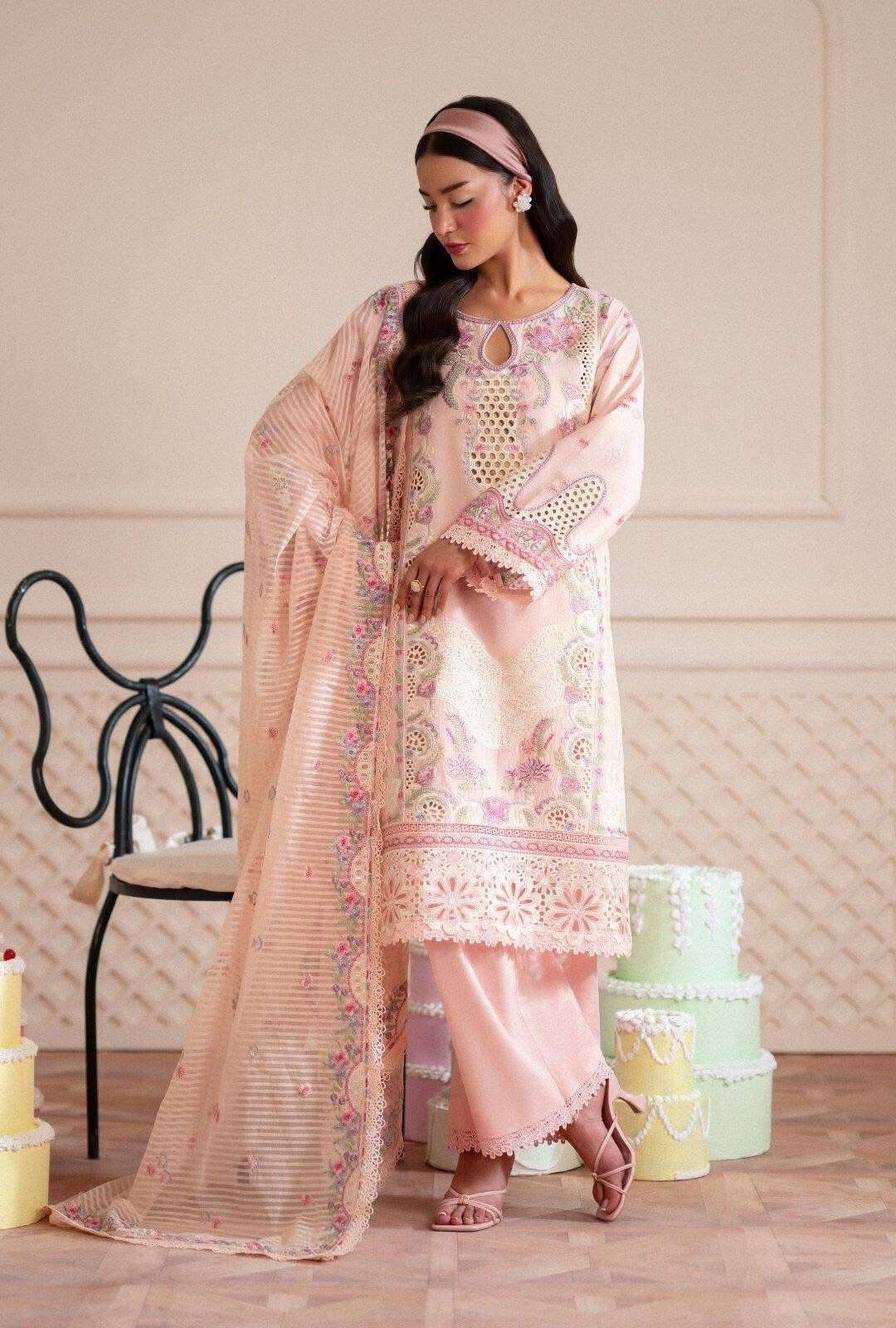 SIGNATURE LAWN 2025 BY AJR-06