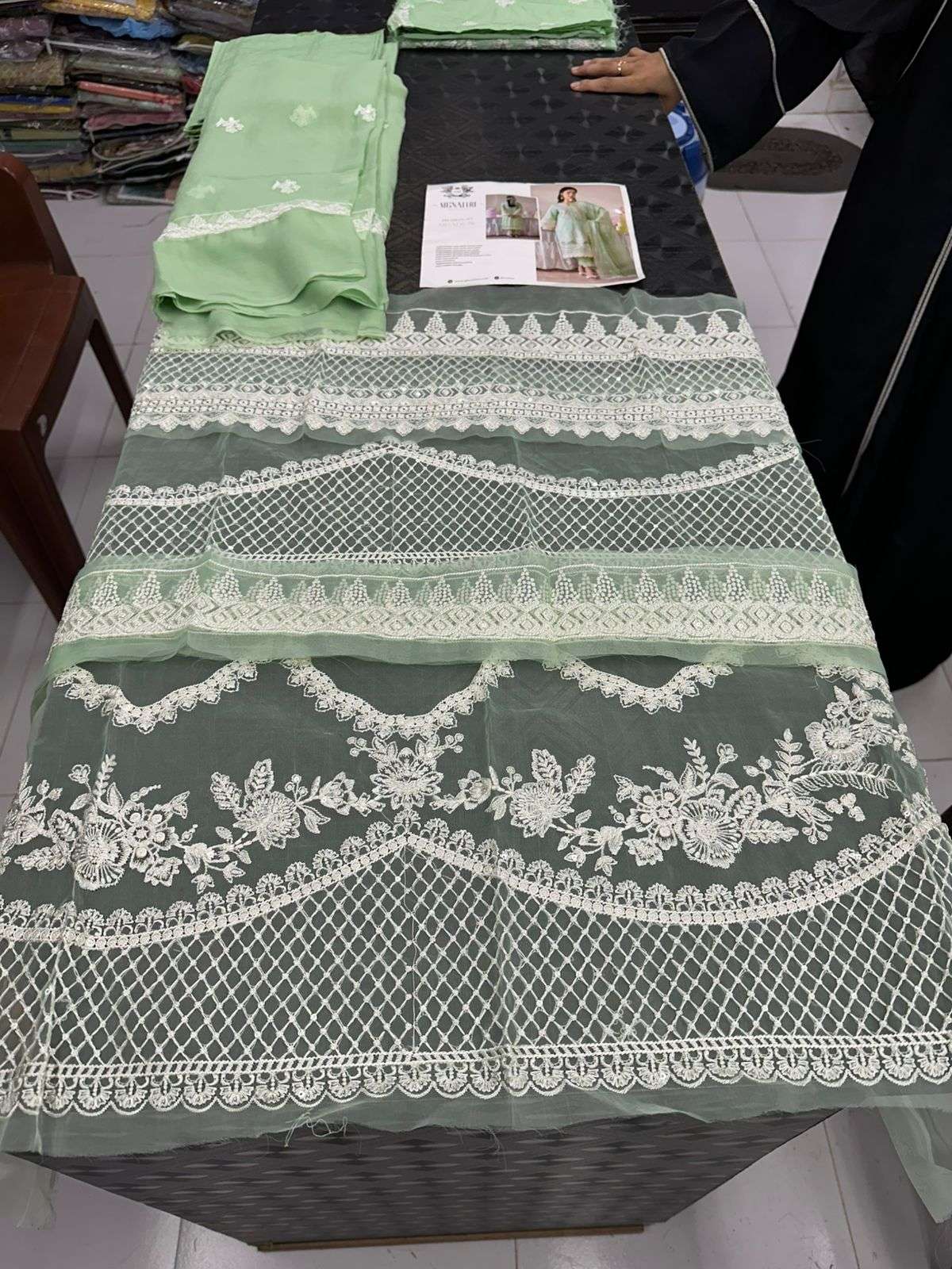 SIGNATURE LAWN 2025 BY AJR-10