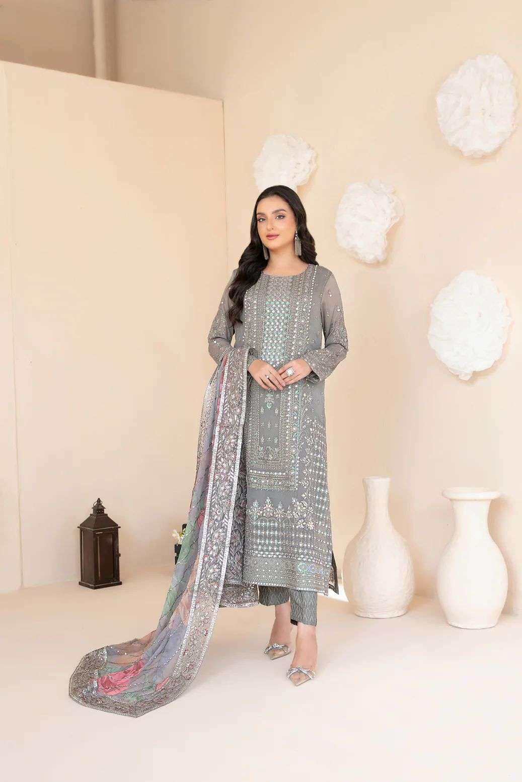 Sunehri Formal Wedding Collection By Tawakkal-05