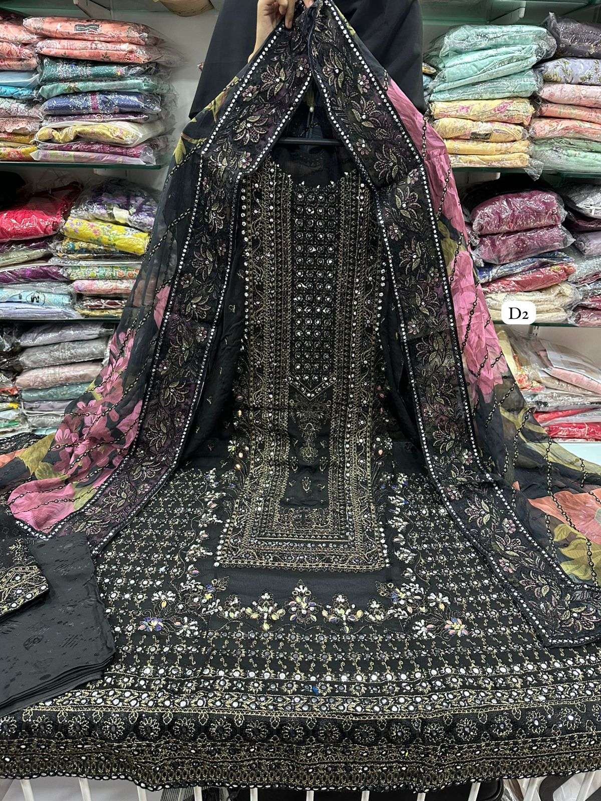 Sunehri Formal Wedding Collection By Tawakkal-10