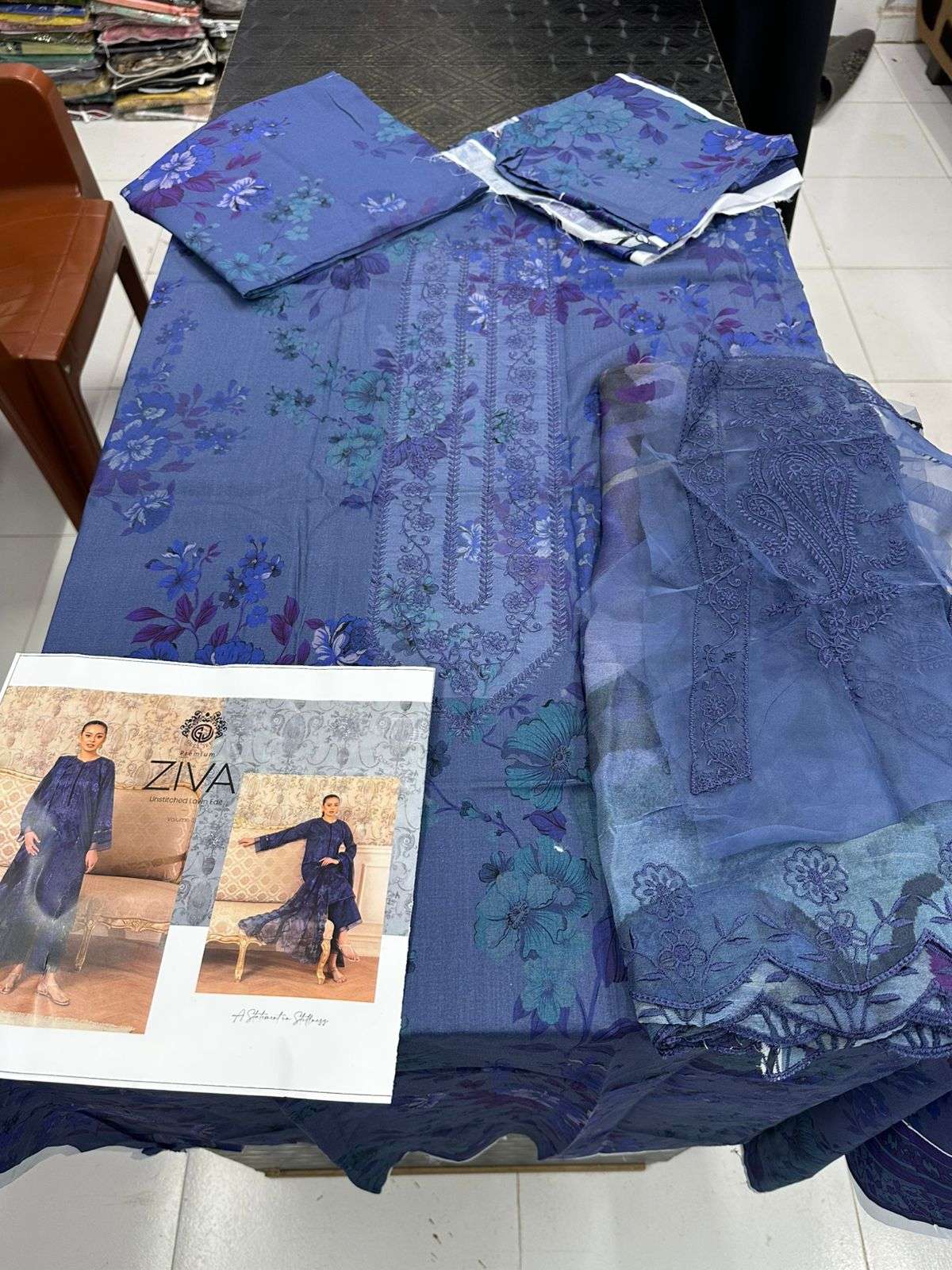 Ziva Premium Lawn Edit 25 Vol 13 by Guljee-03