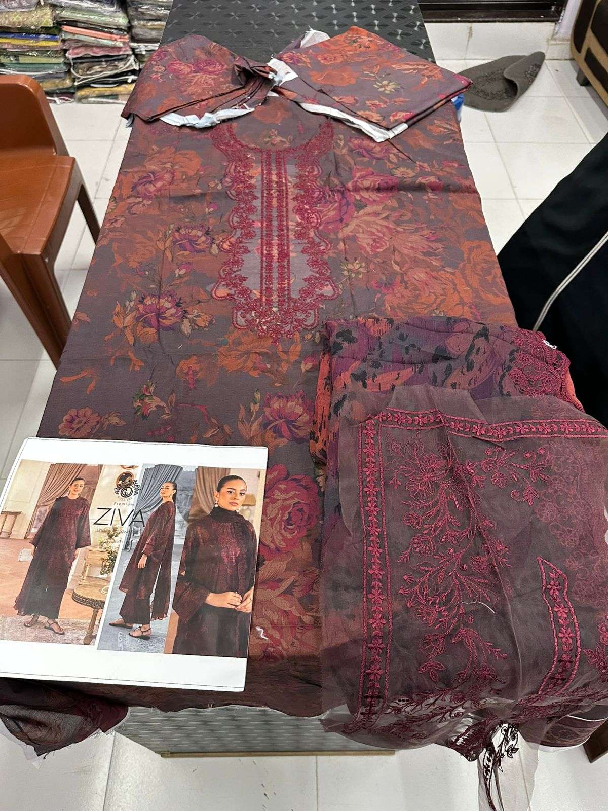 Ziva Premium Lawn Edit 25 Vol 13 by Guljee-10