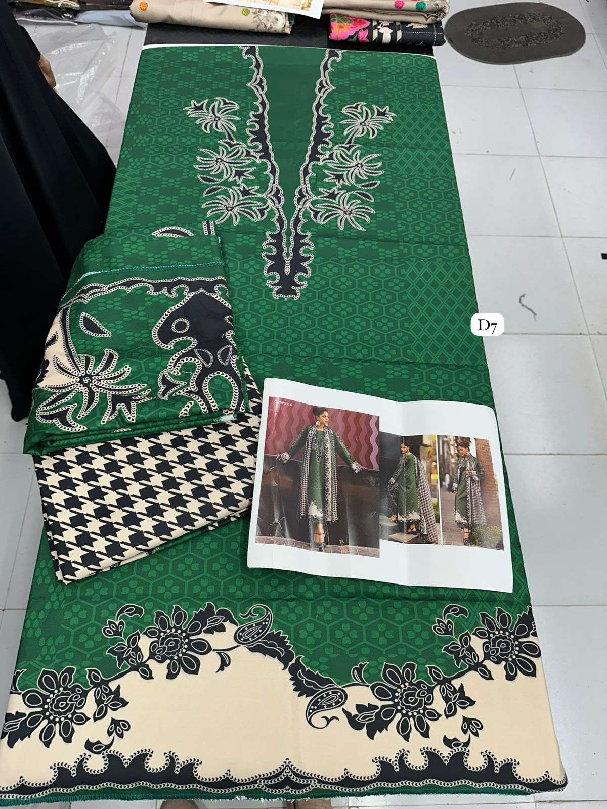 Cprint Linen Vol 02 By Charizma-10