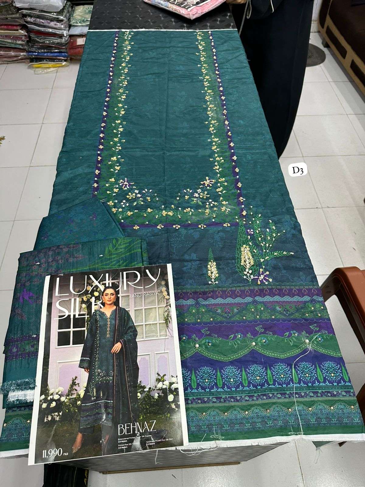 Luxury Silk Collection 2025 Rang Rasiya -12