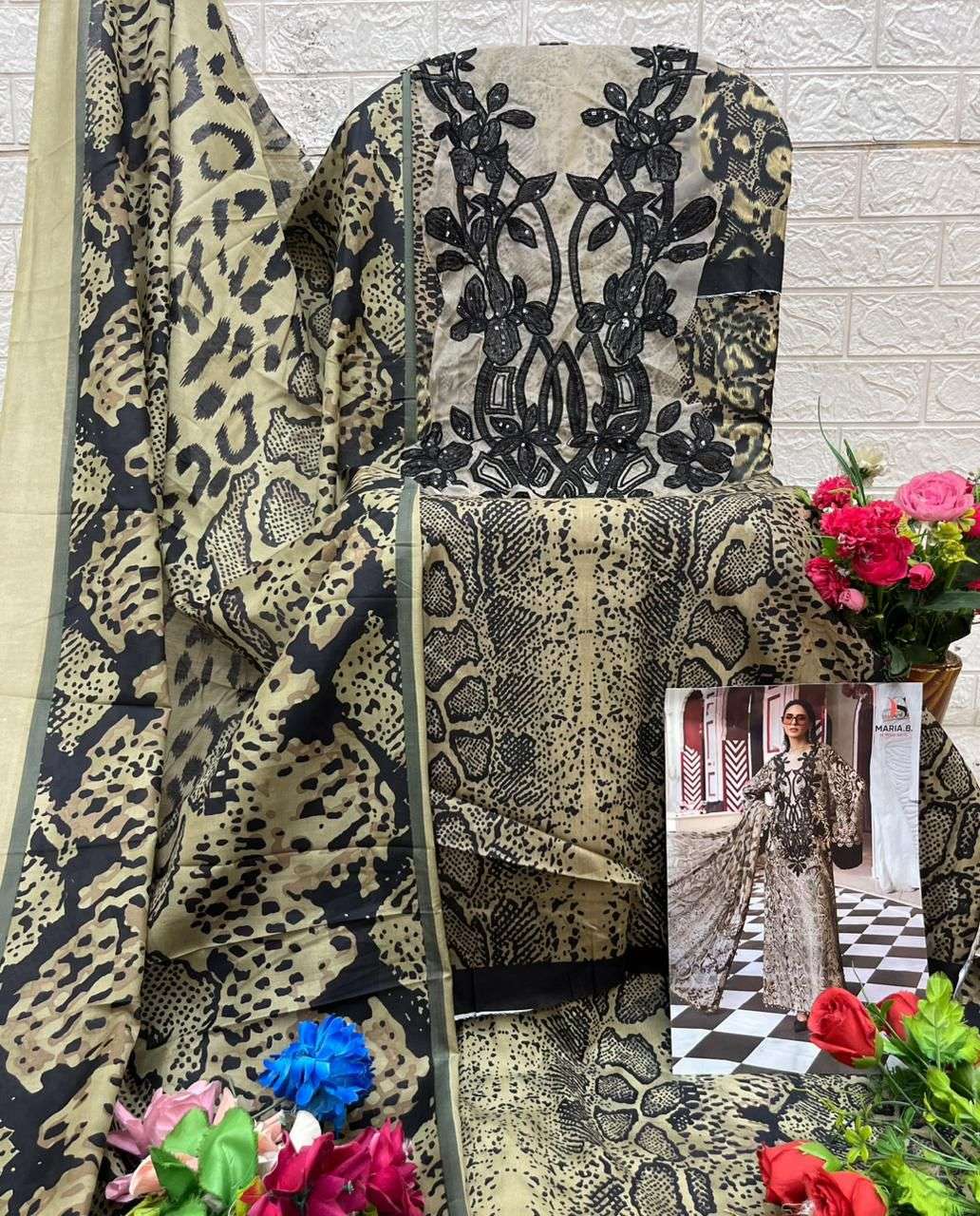 MARIA B. Mprint 25-4 by DEEPSY SUITS-09