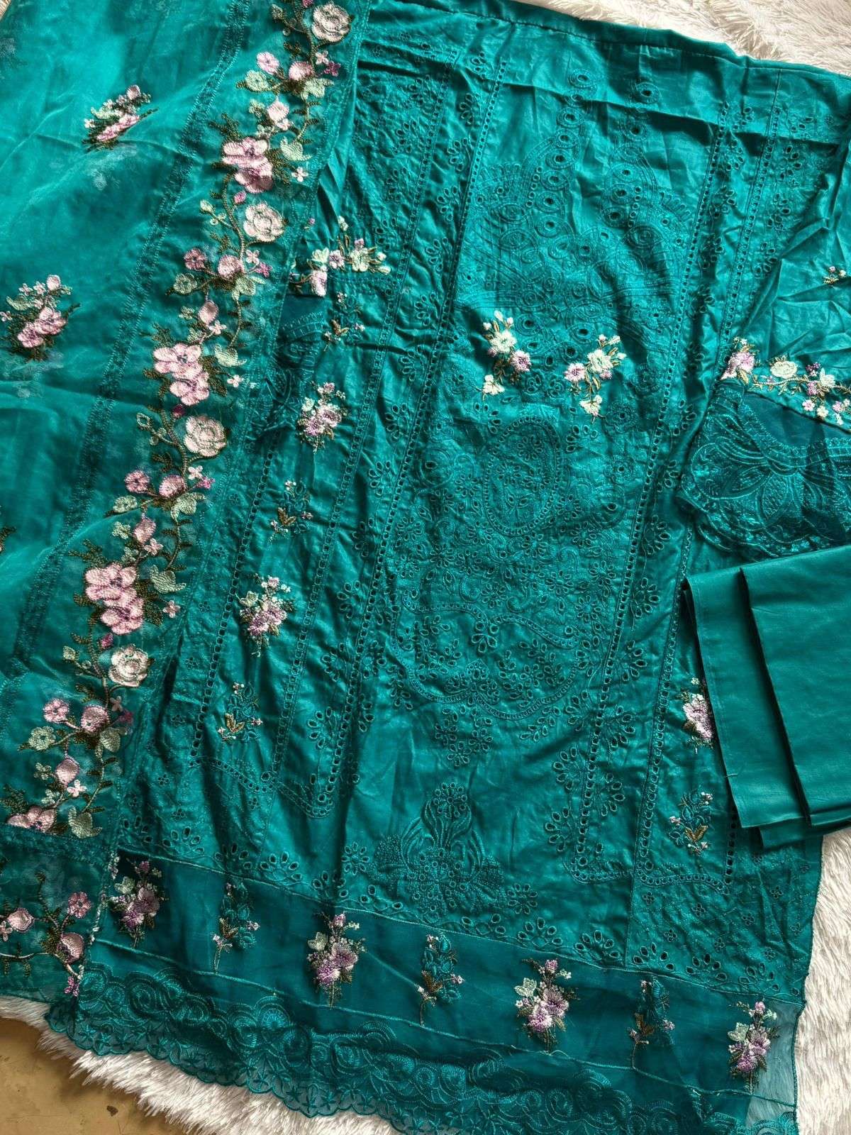 OMBRE PREMIUM VOL-2 DNo - 1675-I by MEHBOOB TEX-01