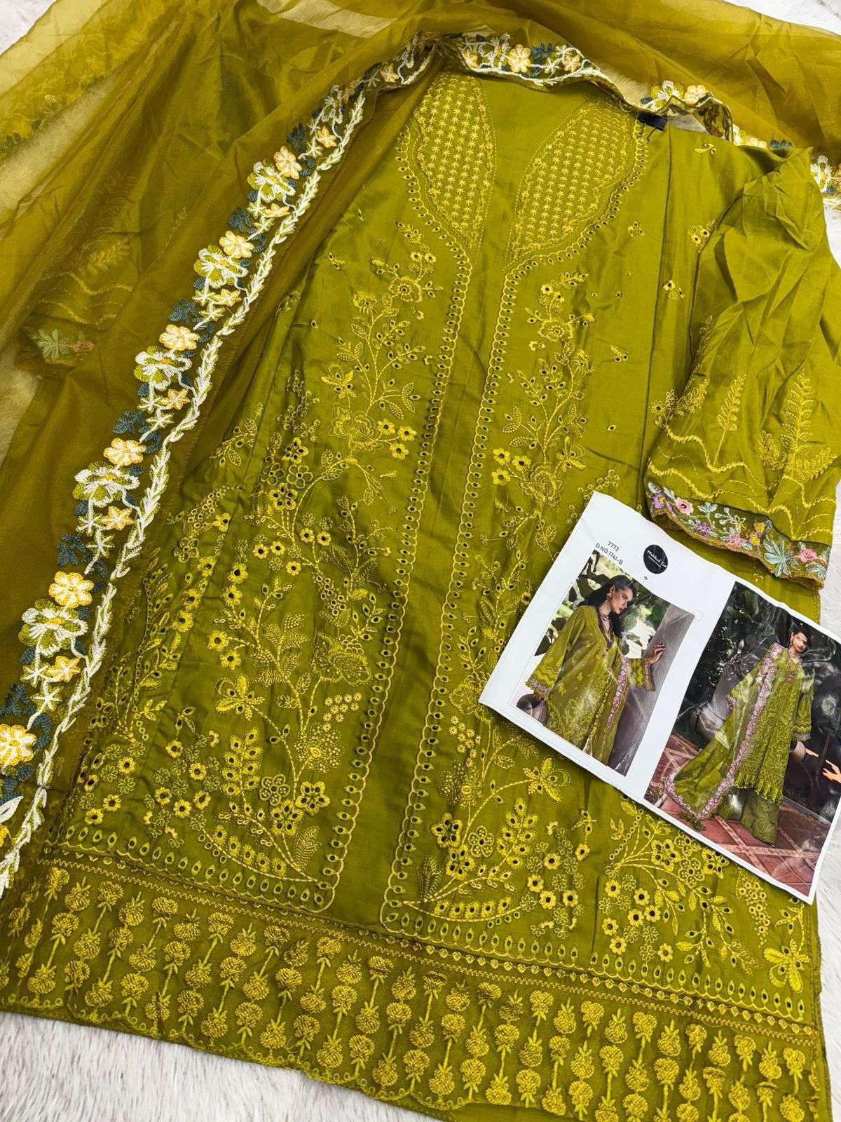 OMBRE PREMIUM VOL-5 D No - 1741-B by MEHBOOB TEX-01