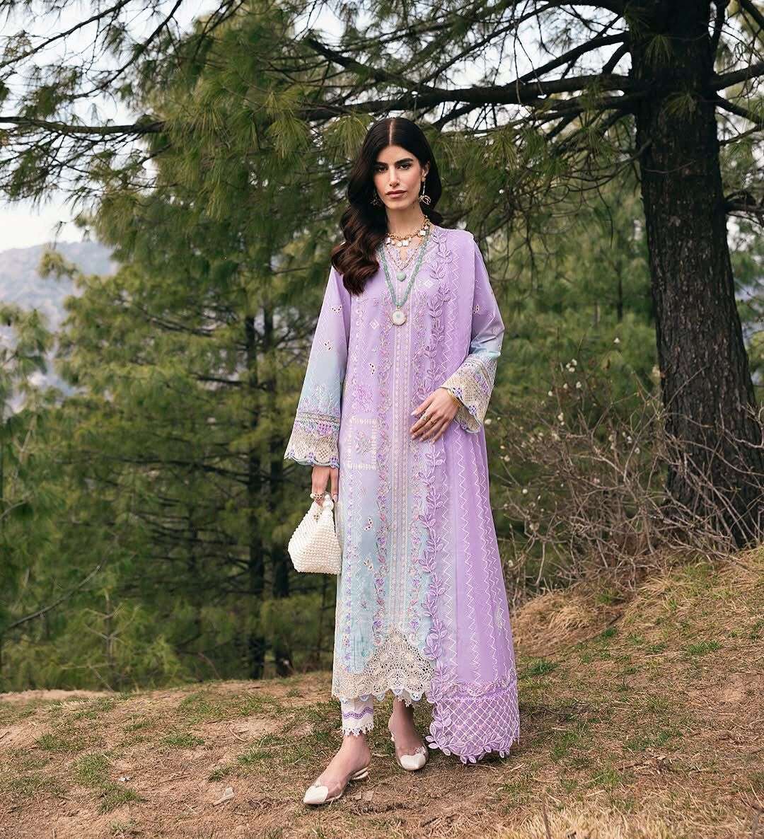 Qlinekari Lawn Collection 2025 by Qalamkar-09