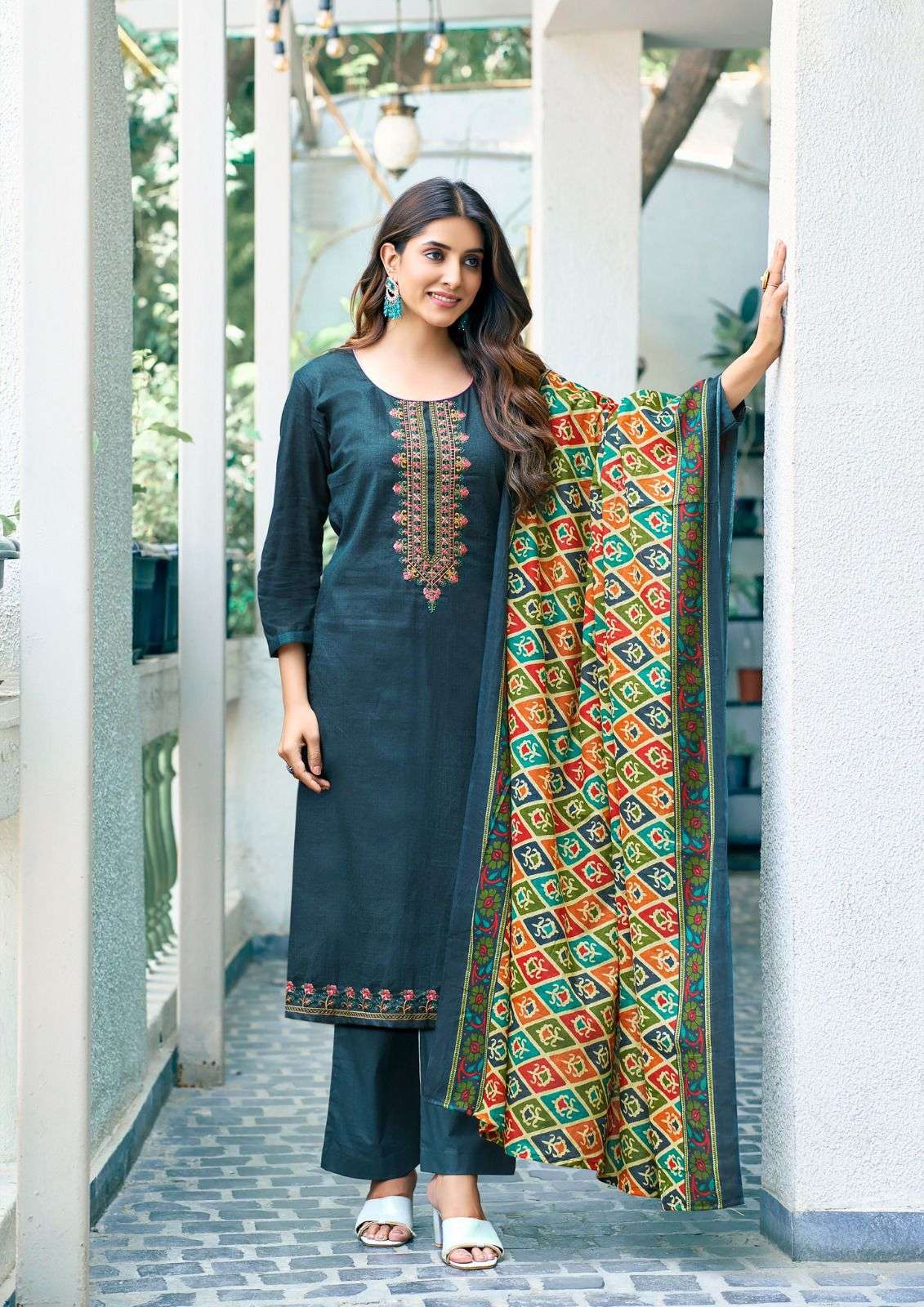 ROMANI BY SAANVI TRENDS-02