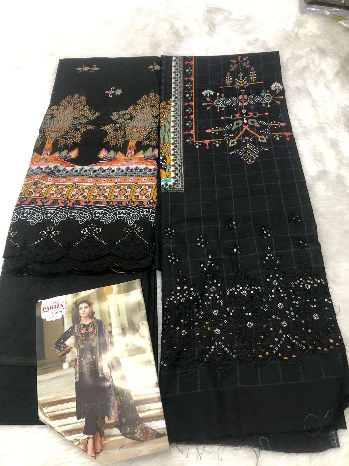 HIMSA VOL.11 by Pakiza-17