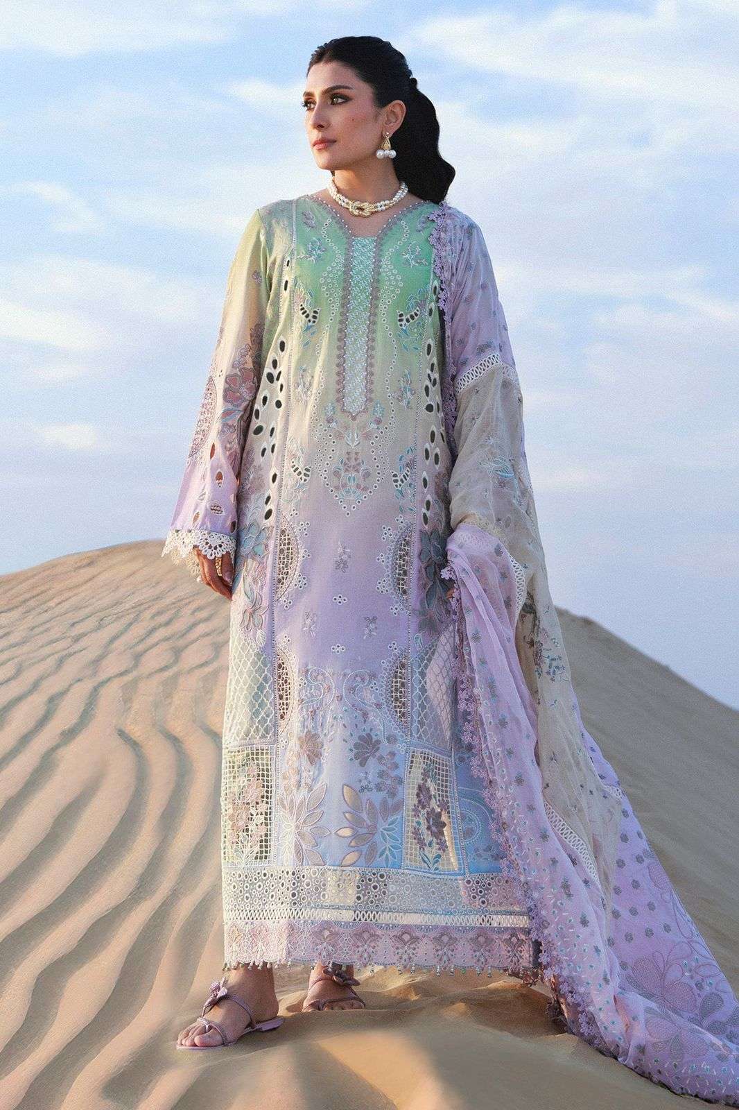 AMAN LUXURY LAWN 26 BY NUREH-01