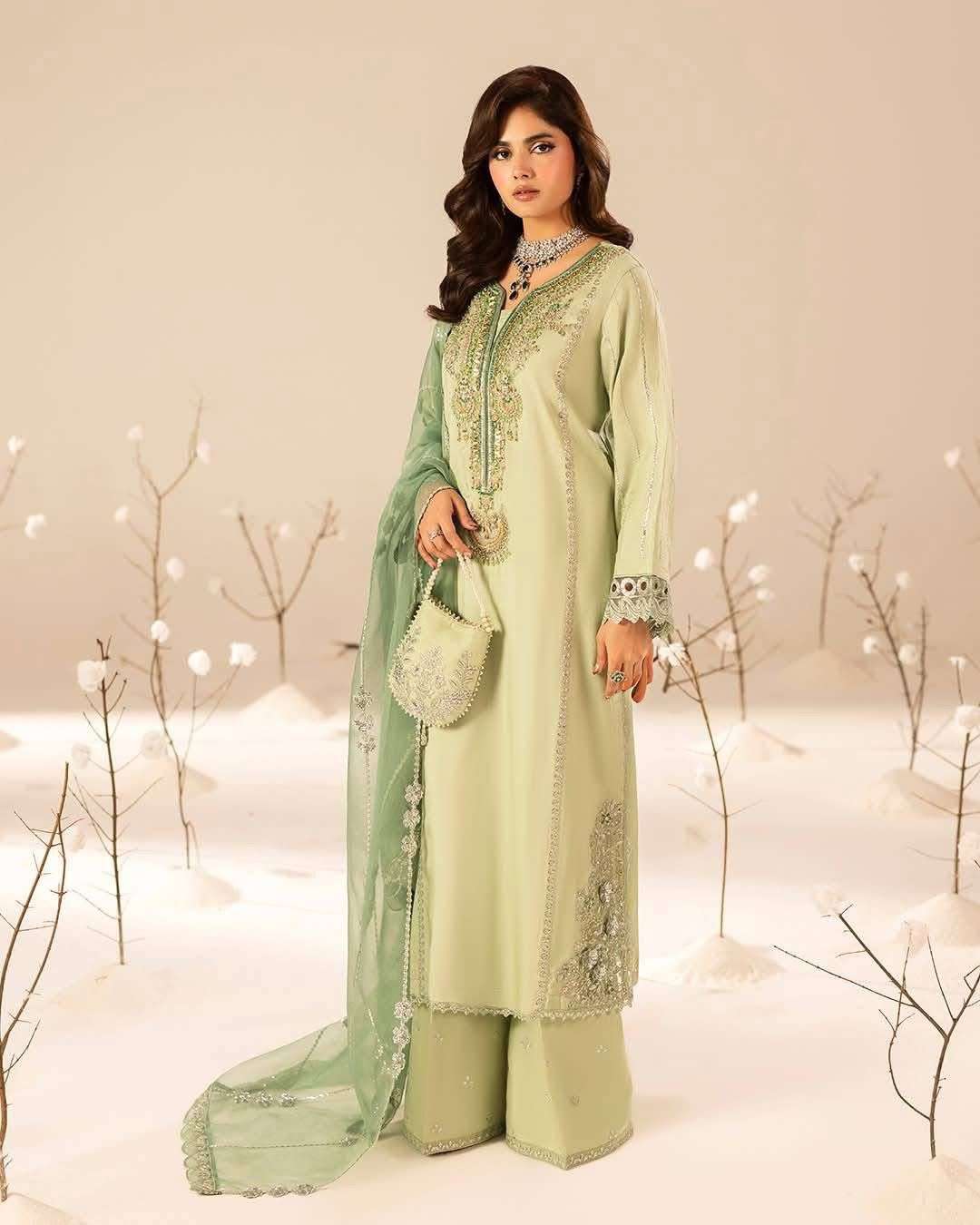 Embroidered Luxury Festive Collection Ready to Wear by Zahra Rubab-07