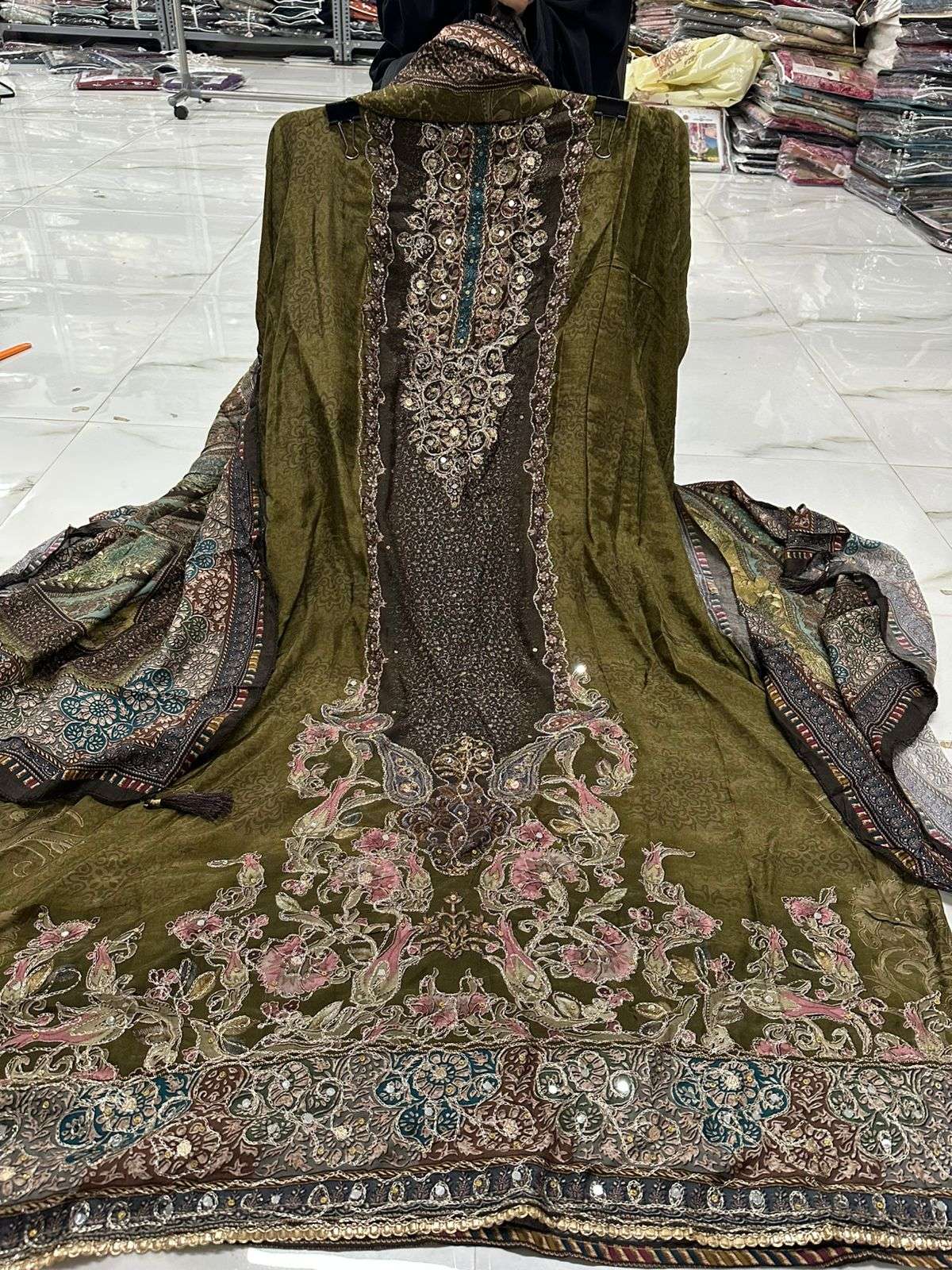 Falah Premium Maslin Collection Code - 26011 By Falah Designer - 01 - 04