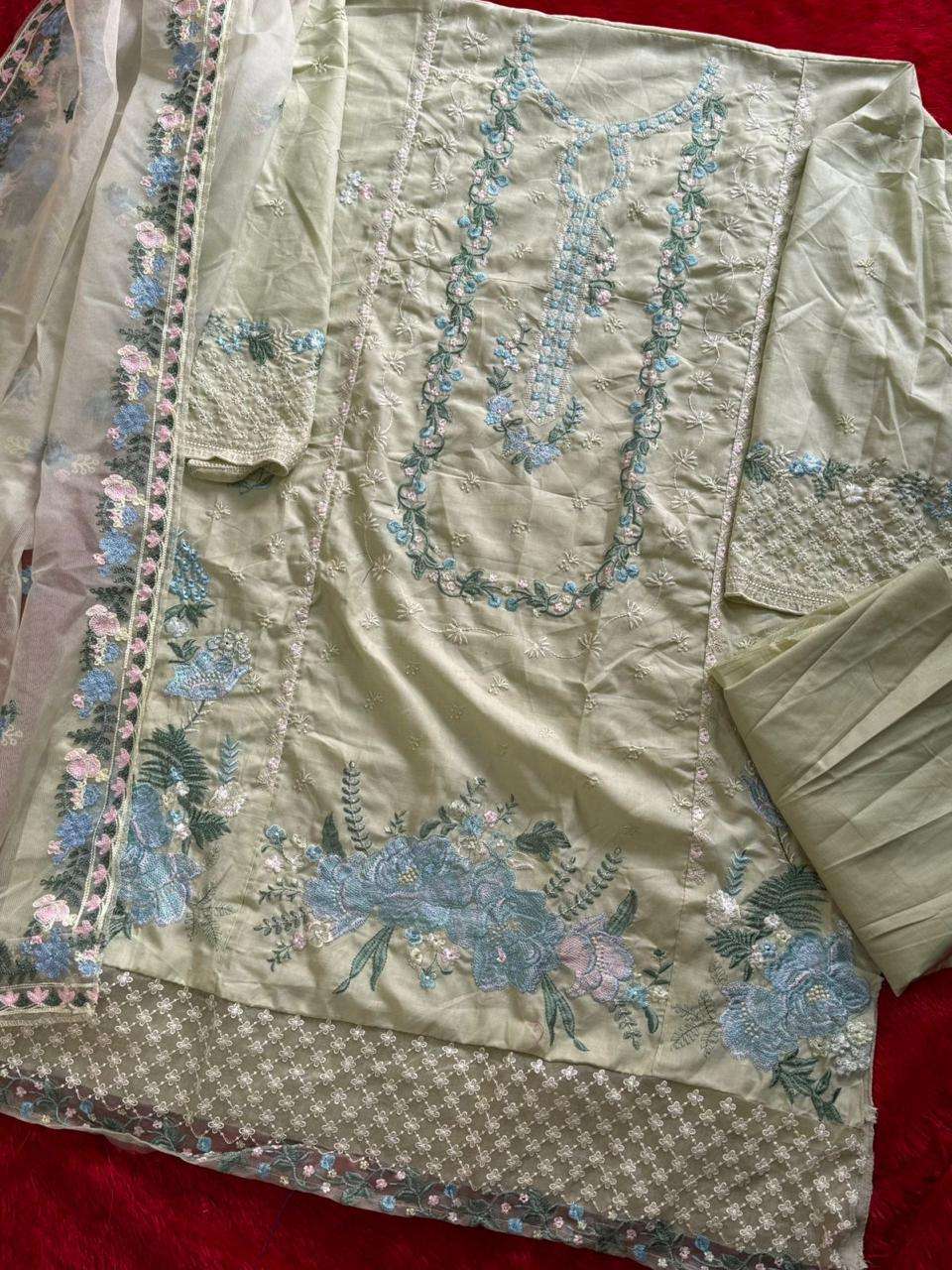 OMBRE PREMIUM D.NO. 1802 A B VOL - 09 BY MEHBOOB TEX - 04