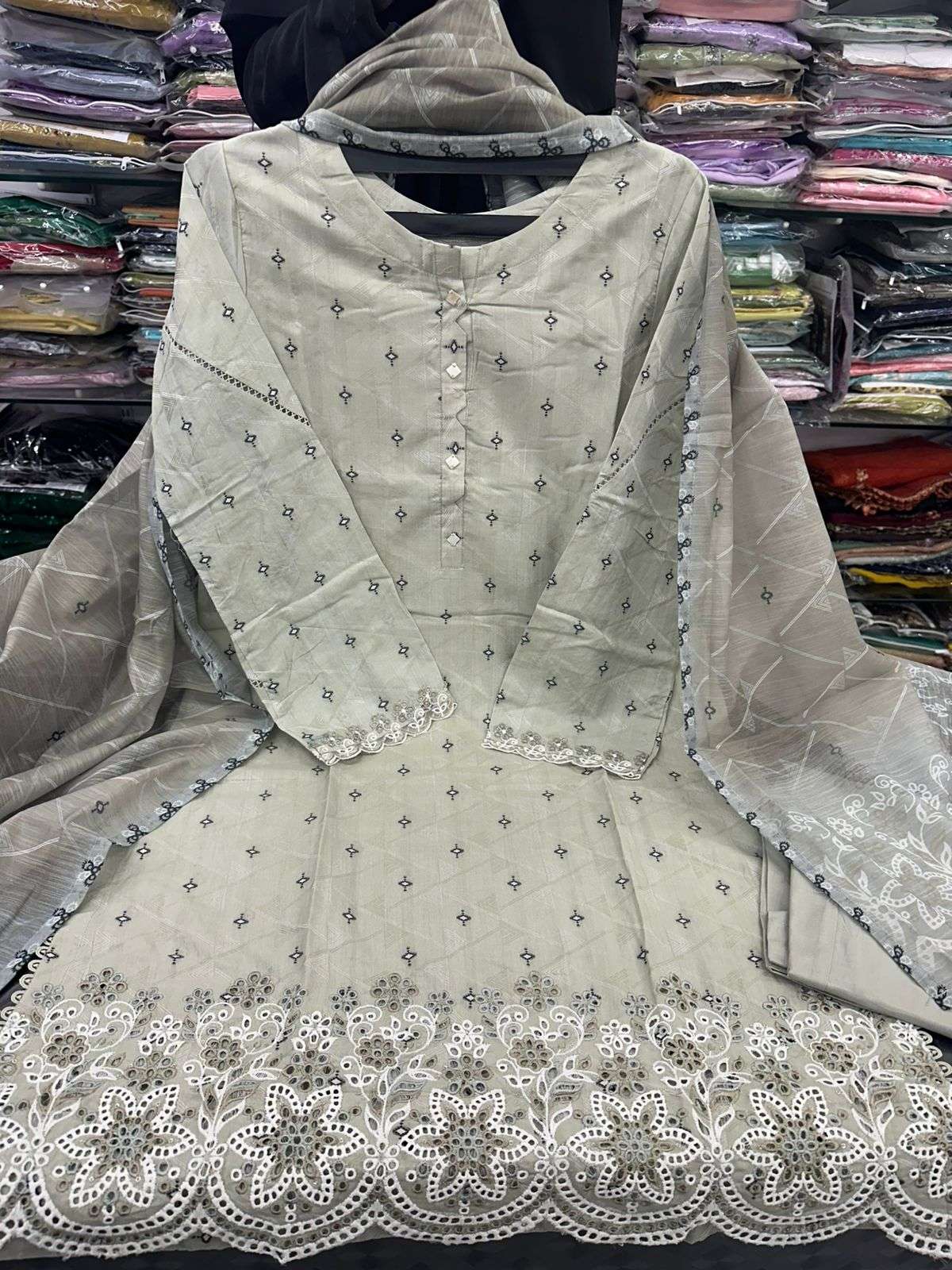 RTW Tawakkal Pret Lawn Collection-09