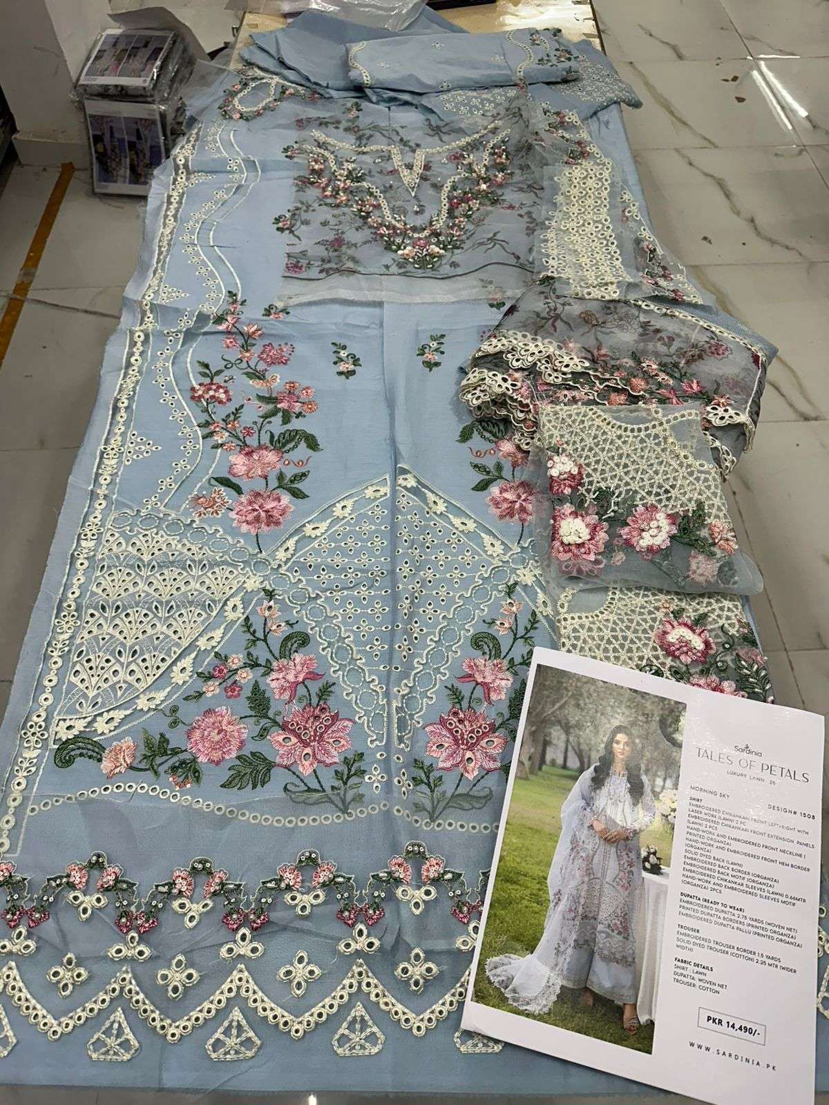 Tales of Petals Luxury Lawn 26 BY Sardinia-12