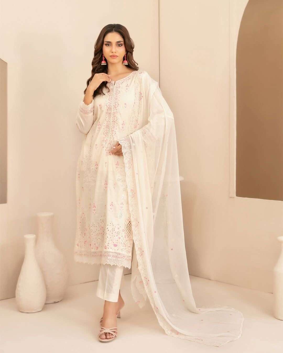 RTW Luxe Pret Lawn by Tawakkal-04