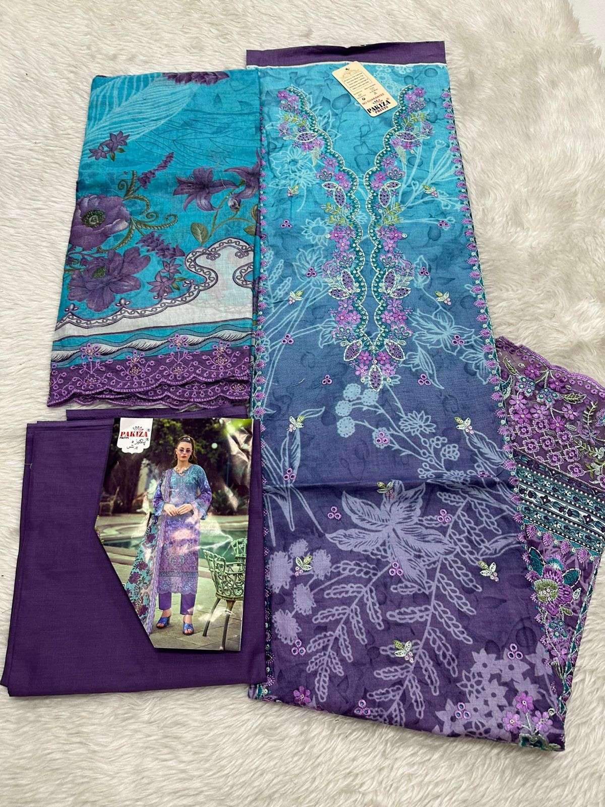 FARAH VOL - 22 OPEN PIC BY PAKIZA PRINTS - 01 - 10