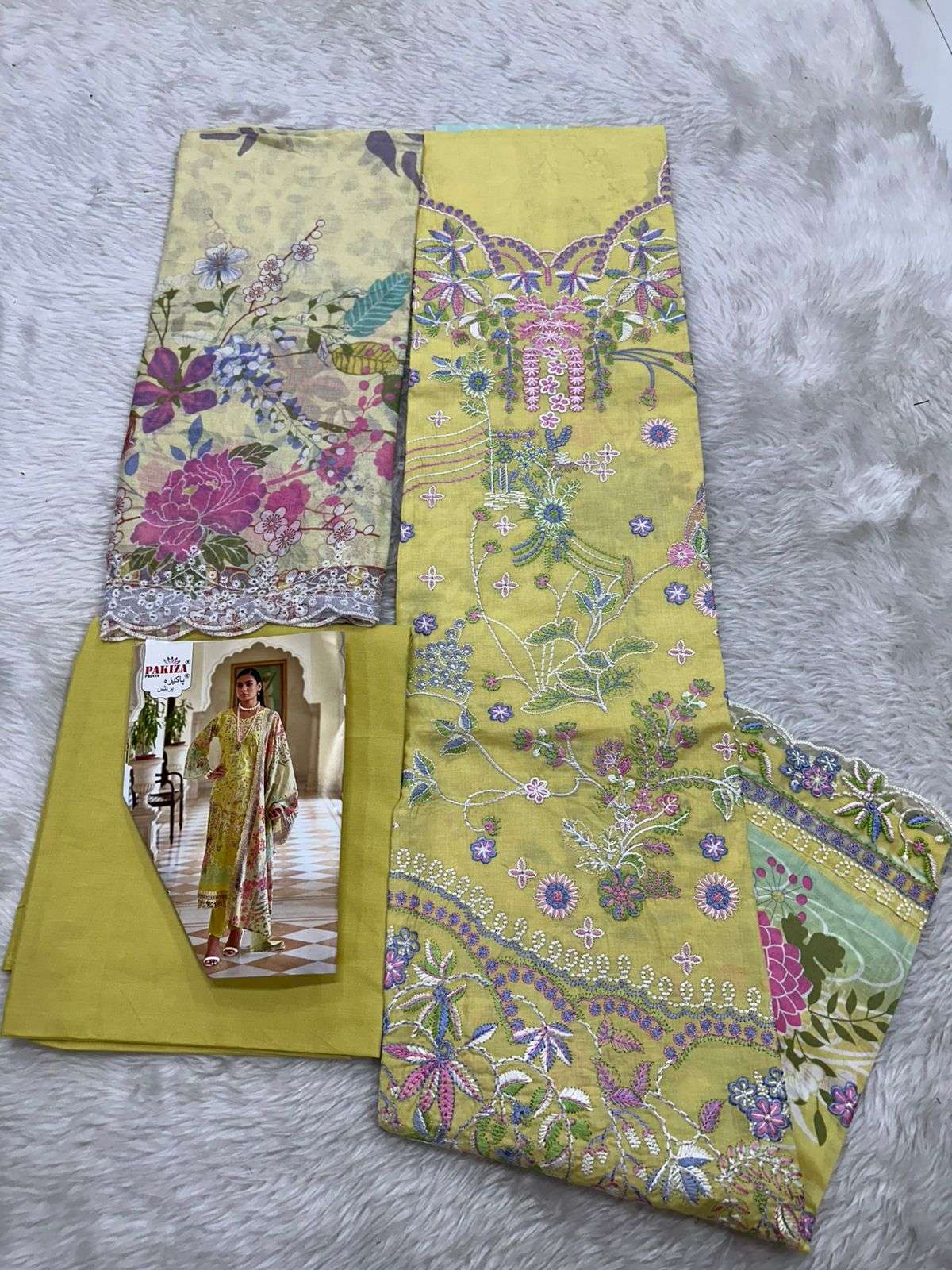 FARAH VOL - 22 OPEN PIC BY PAKIZA PRINTS - 03