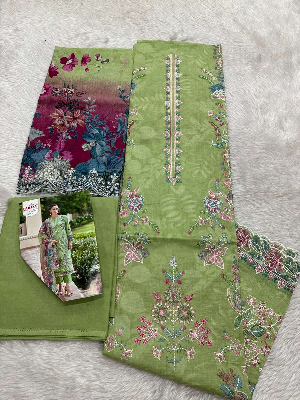 FARAH VOL - 22 OPEN PIC BY PAKIZA PRINTS - 06