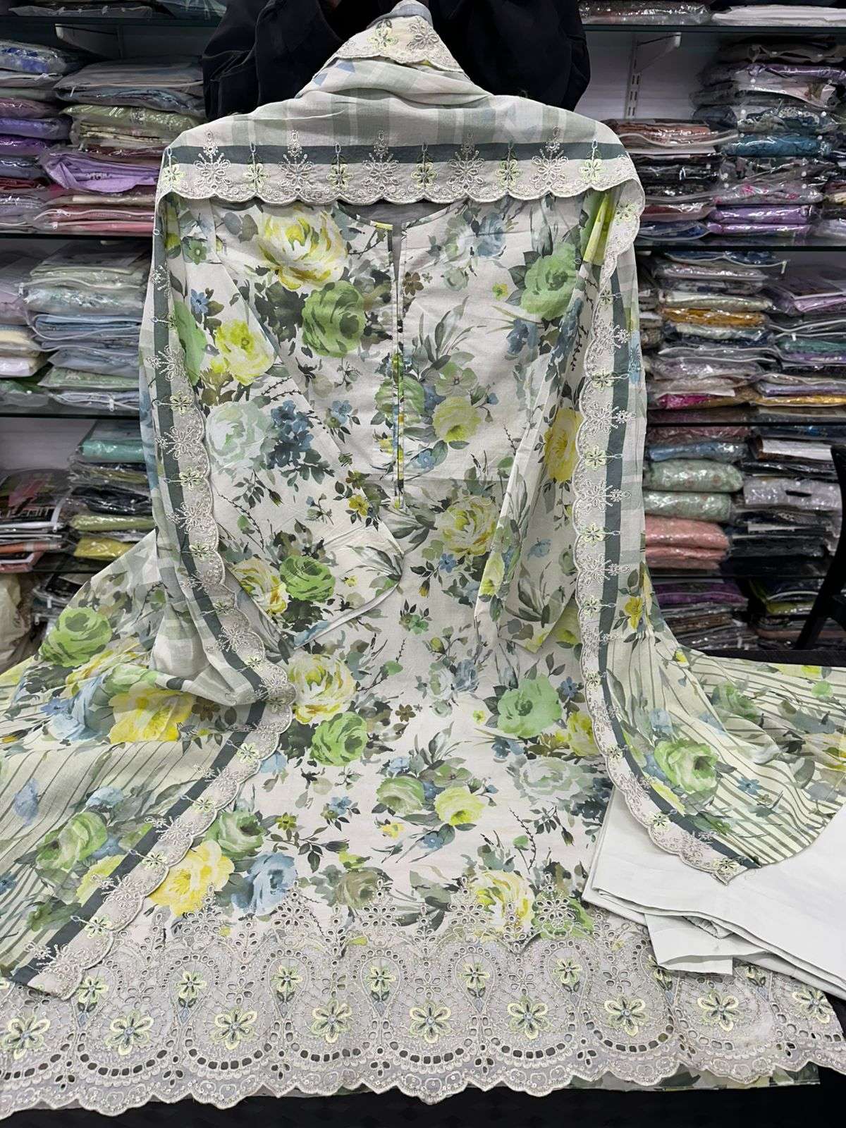 RTW Lawn Pret 2026 Eid ul Adha Collection Tawakkal-02
