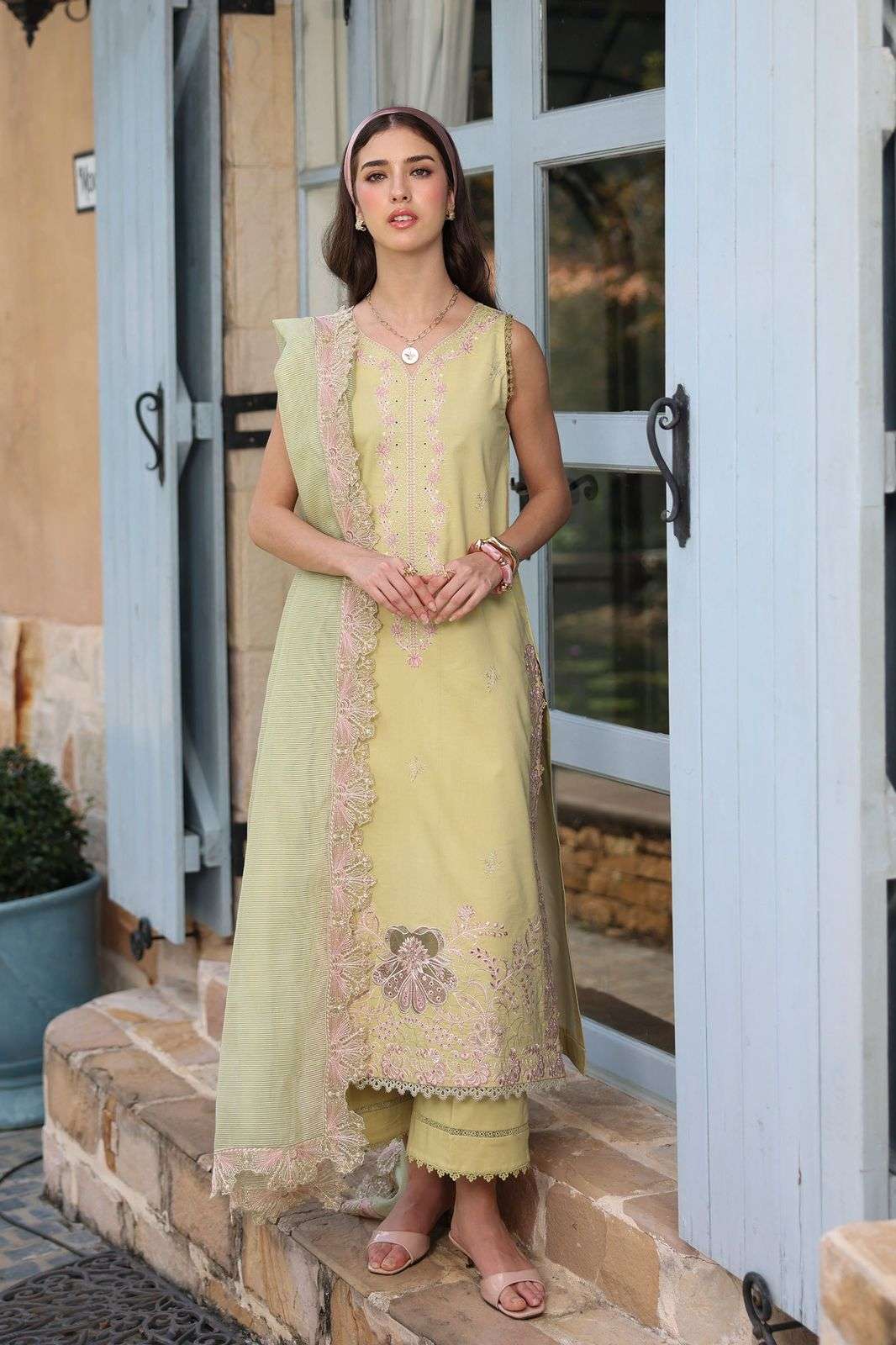 Luxury Embroidered Lawn Unstitch 2026 by Raaya-07