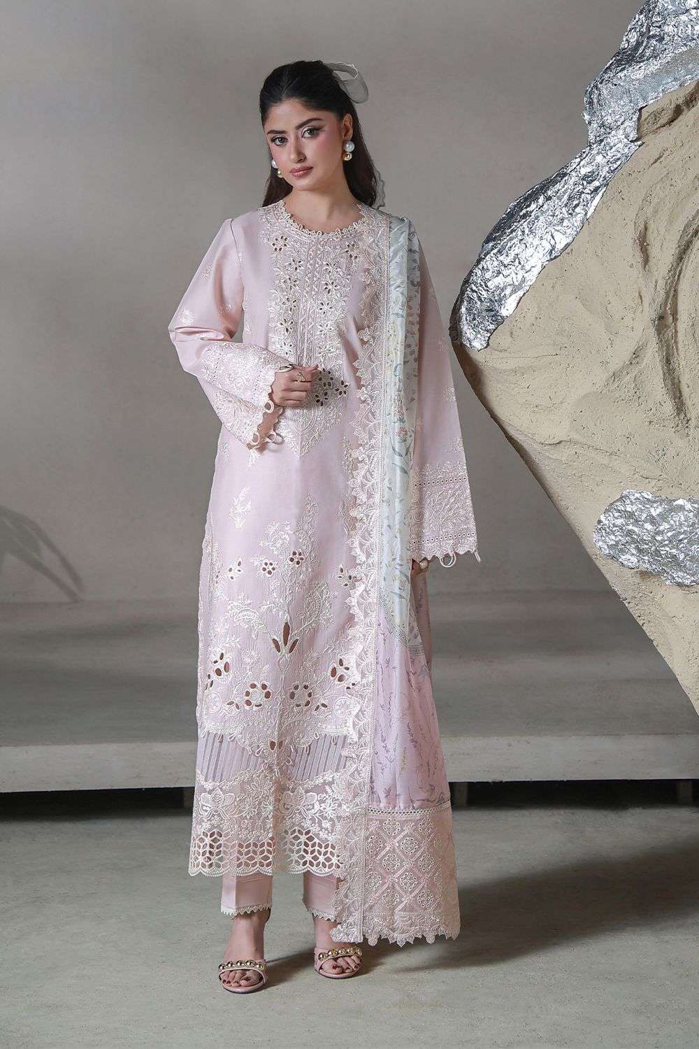 Saagar Luxury Festive Lawn Collection 2026 Aabyaan-08