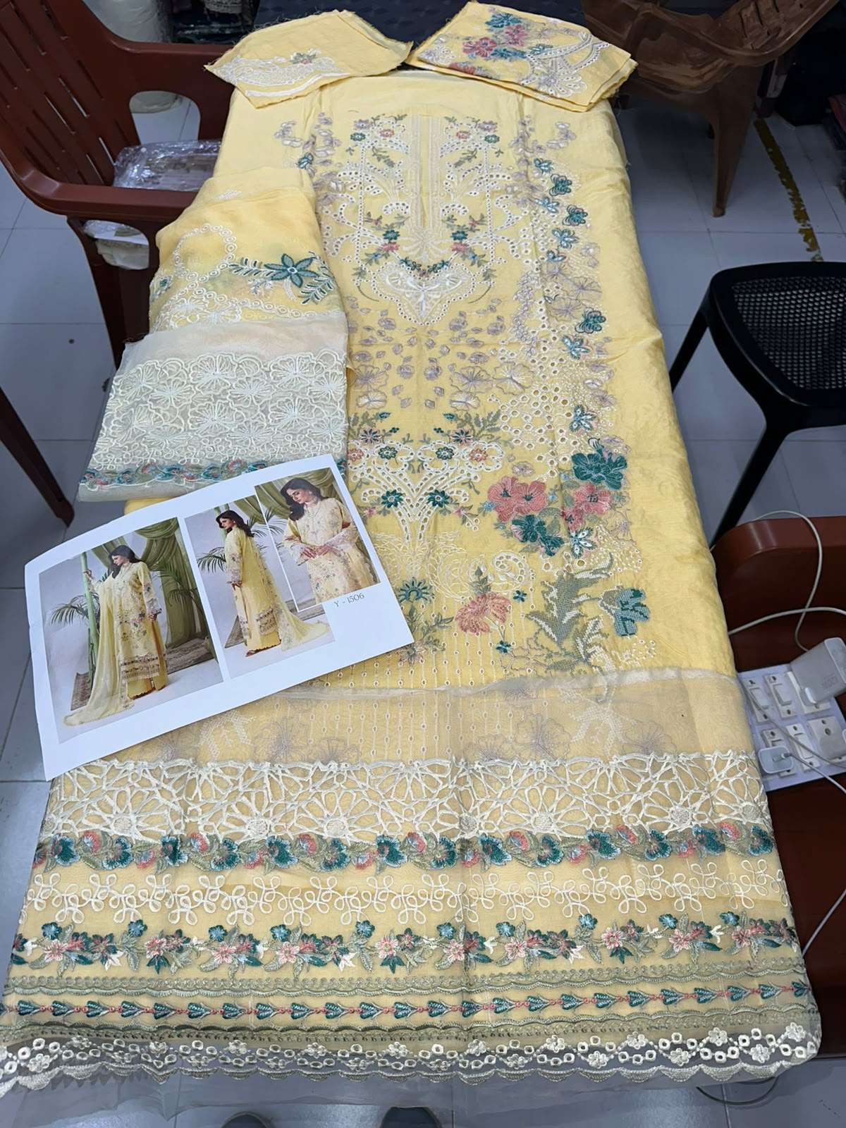 RIWAYAT LUXURY LAWN COLLECTION VOL - 15 BY RAMSHA - 02