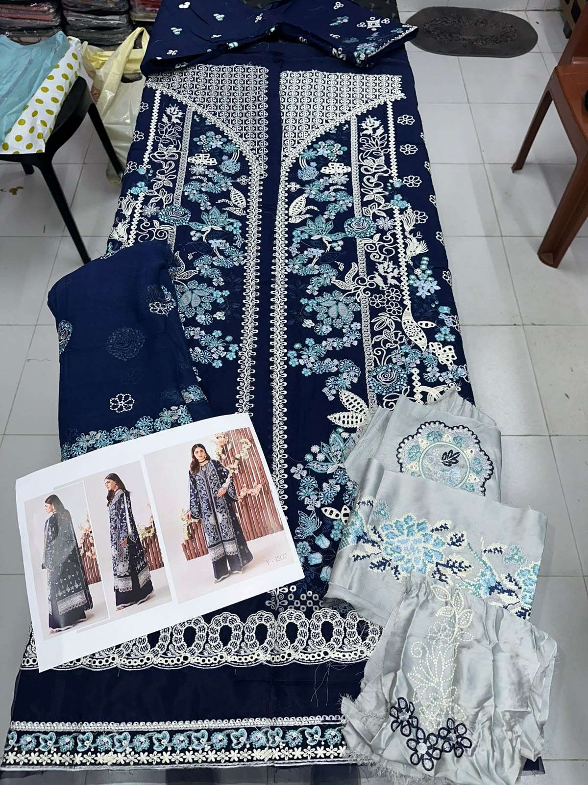 RIWAYAT LUXURY LAWN COLLECTION VOL - 15 BY RAMSHA - 05