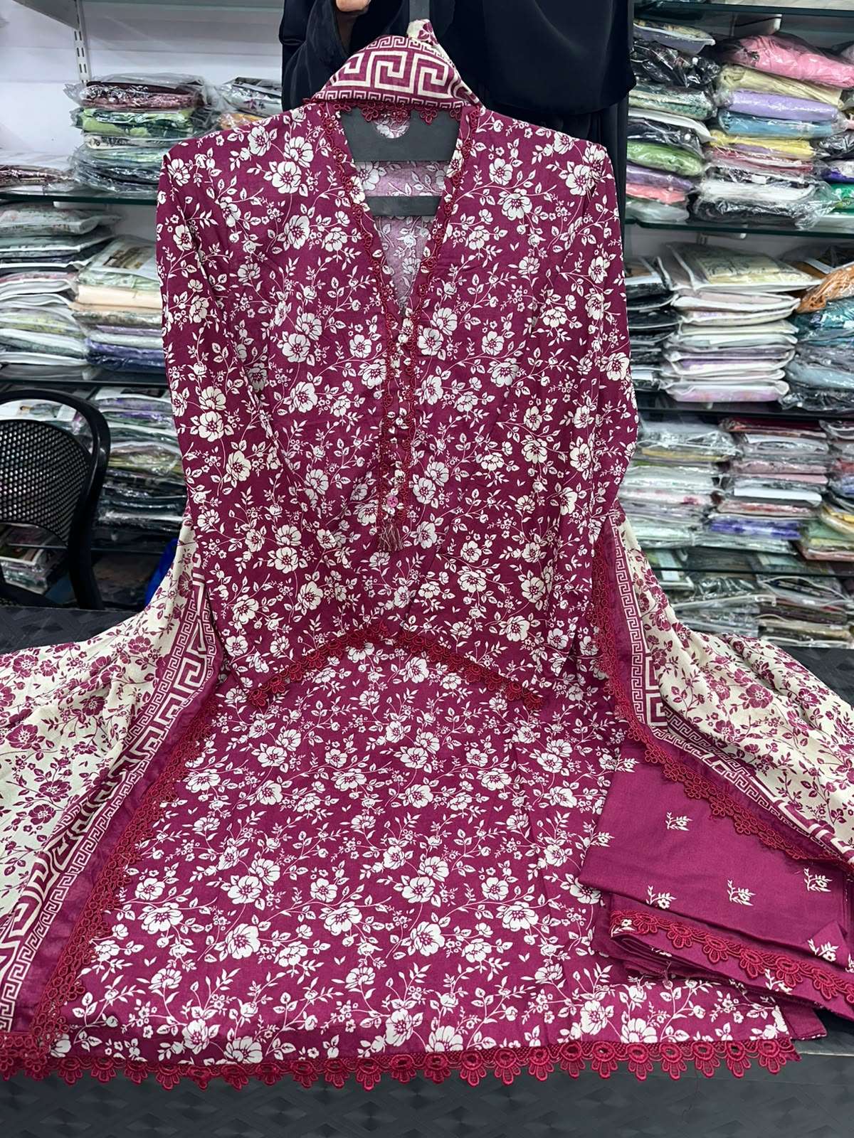 RTW PRINTED LAWN SUITS BY REGALIA - 03