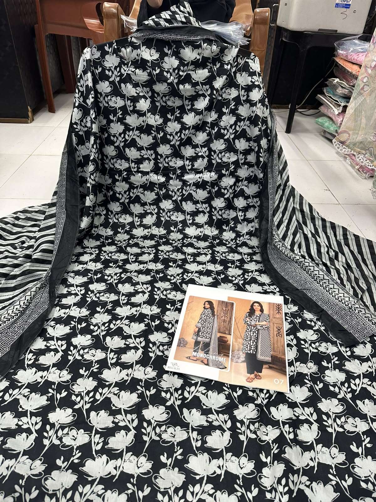 SALINA MONOCHROME BLACK & WHITE PRINTED LAWN COLLECTION 2026 BY REGALIA TEXTILES - 02