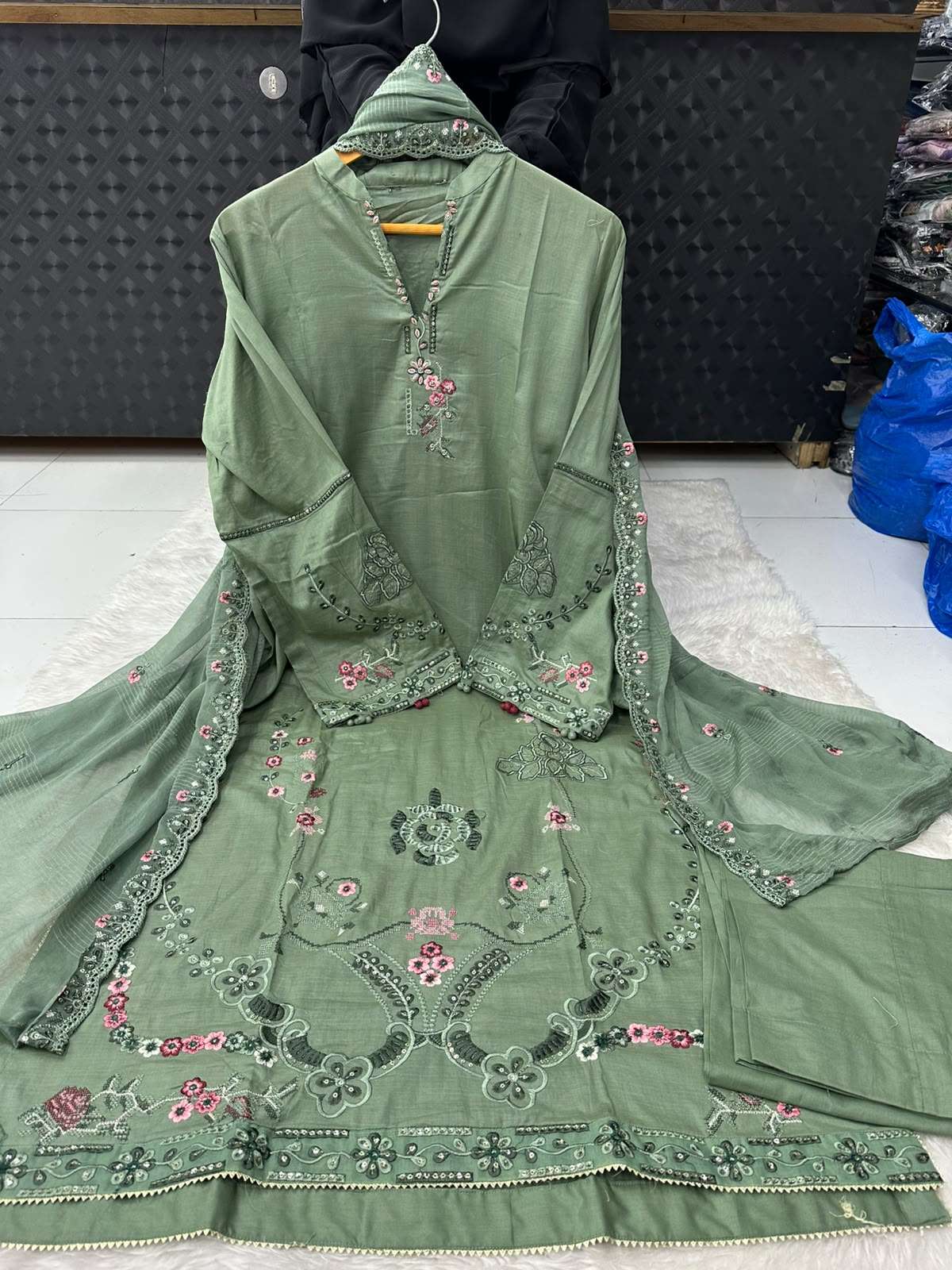 RTW FANCY EXCLUSIVE EMBROIDERED FORMAL LAWN COLLECTION BY TAWAKKAL PRINT - 03