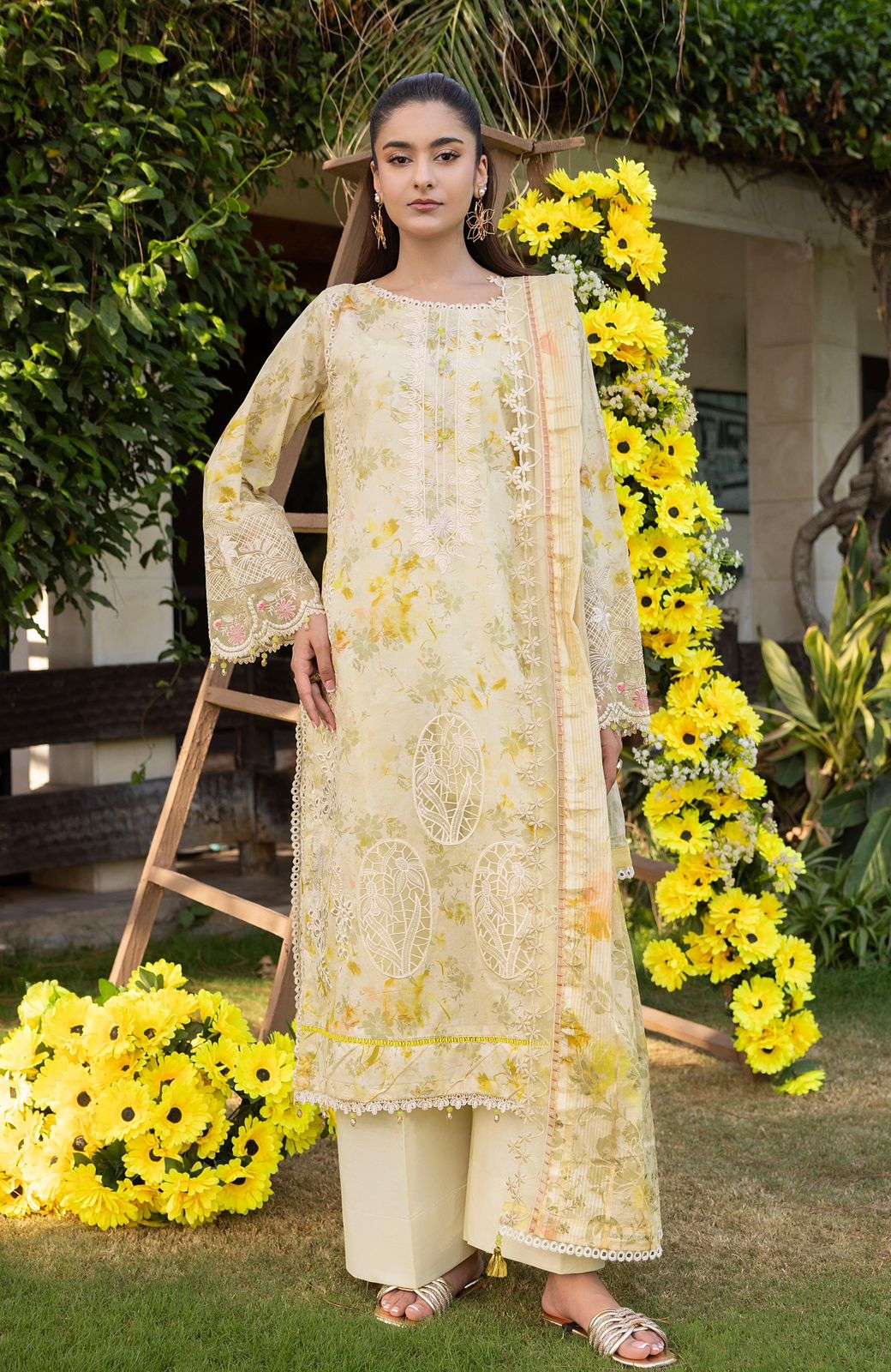 APPLIQUEKARI VOL - 03 MODEL PICS BY AL ZOHAIB TEXTILES - 06
