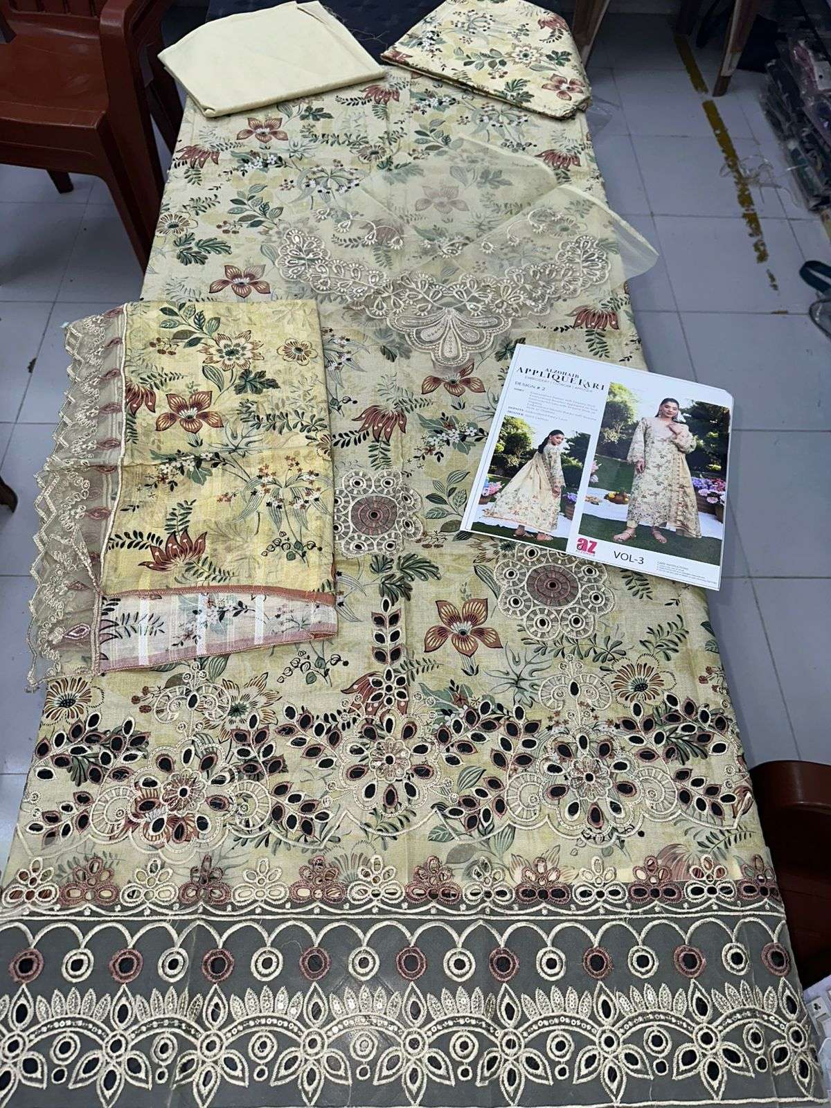 APPLIQUEKARI VOL - 03 OPEN PICS BY AL ZOHAIB TEXTILES - 07