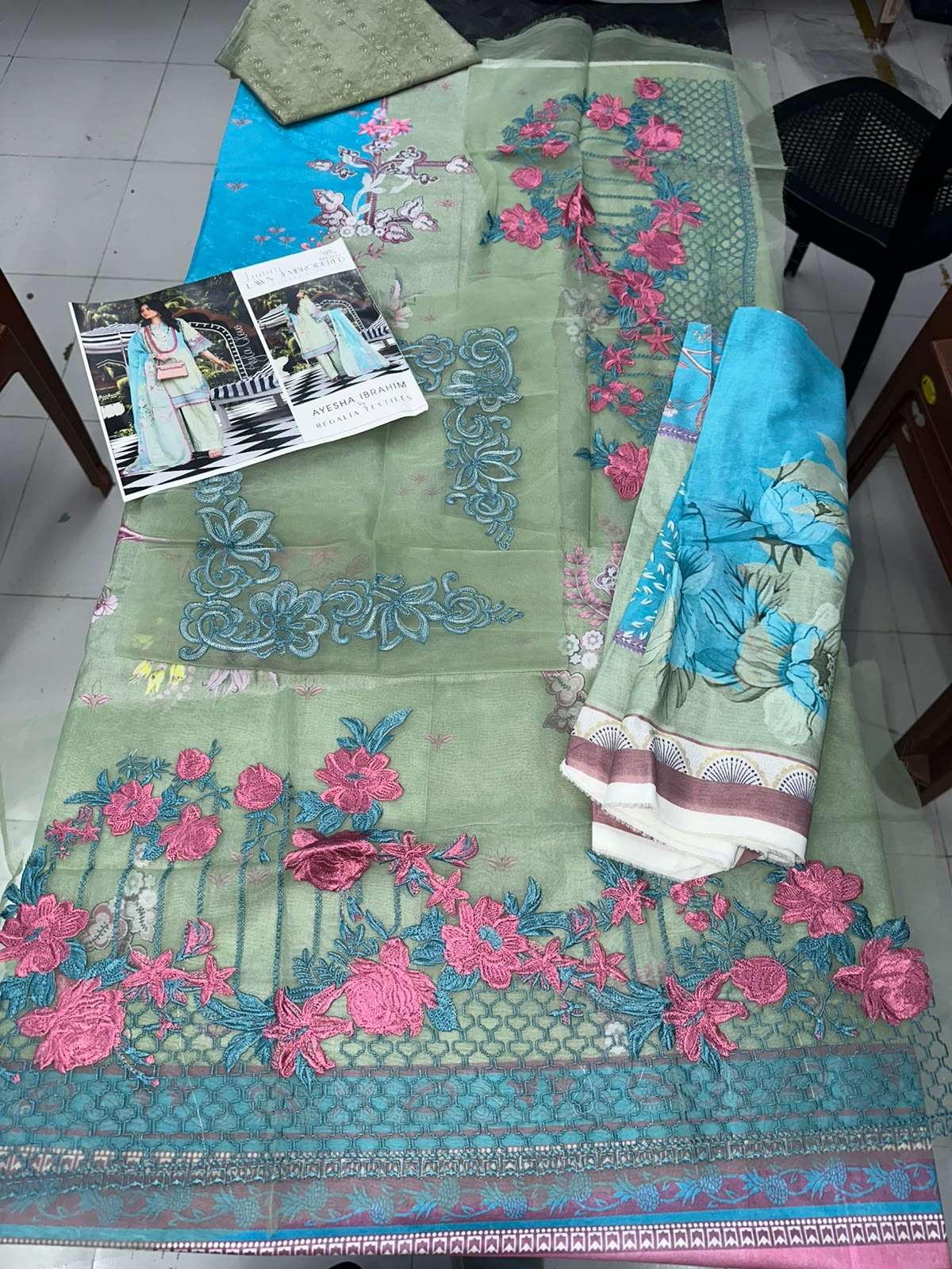 AYESHA IBRAHIM LUXURY LAWN EMBROIDERED COLLECTION BY REGALIA - 13