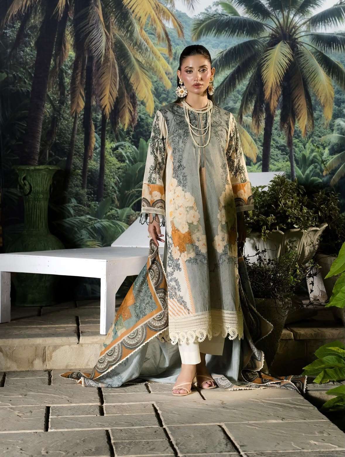 AYESHA IBRAHIM LUXURY LAWN PRINTS BY REGALIA - 02