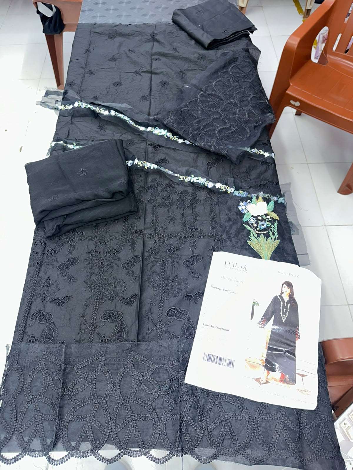 CHIKANKARI LAWN COLLECTION UNSTITCHED CHIKANKARI EMBROIDERED LAWN OPEN PICS BY ROHEENAZ - 01