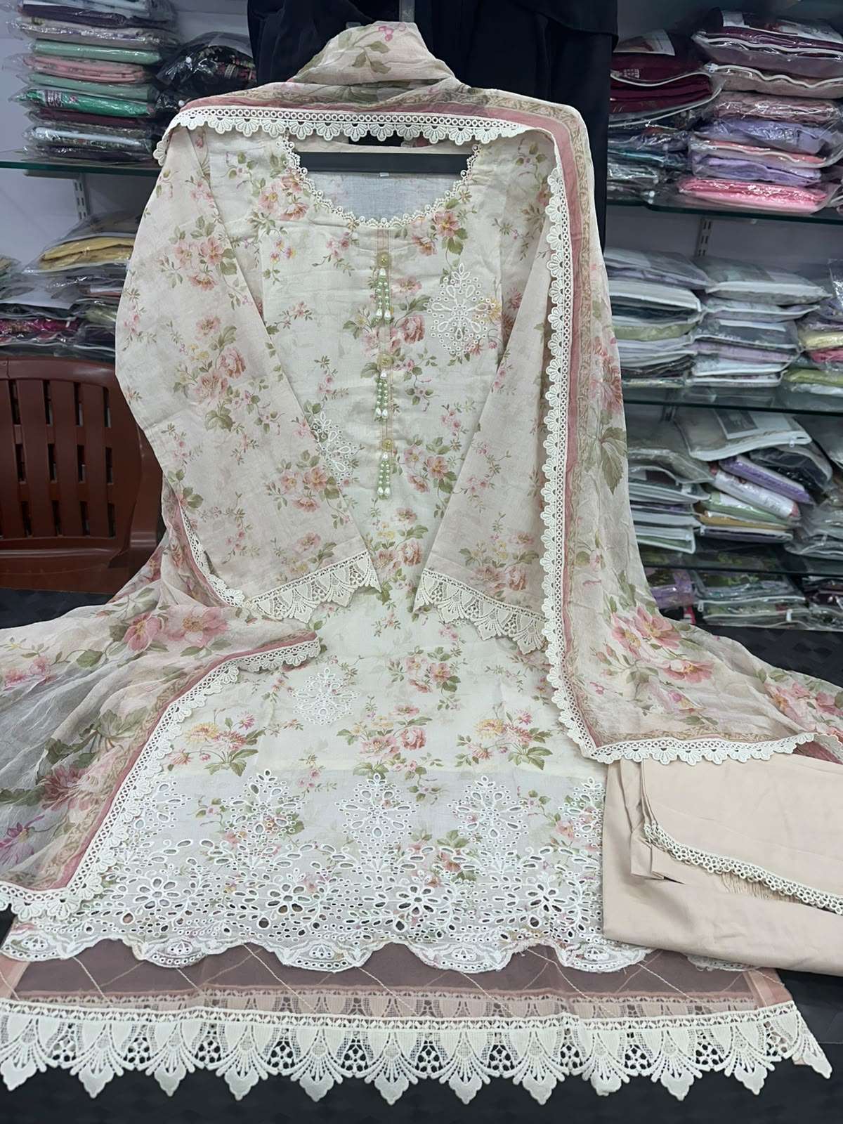 RTW EMBROIDERY CHICKAN KARI LAWN 2026 VOL - 01 OPEN PICS BY MAUSUMMERY - 05