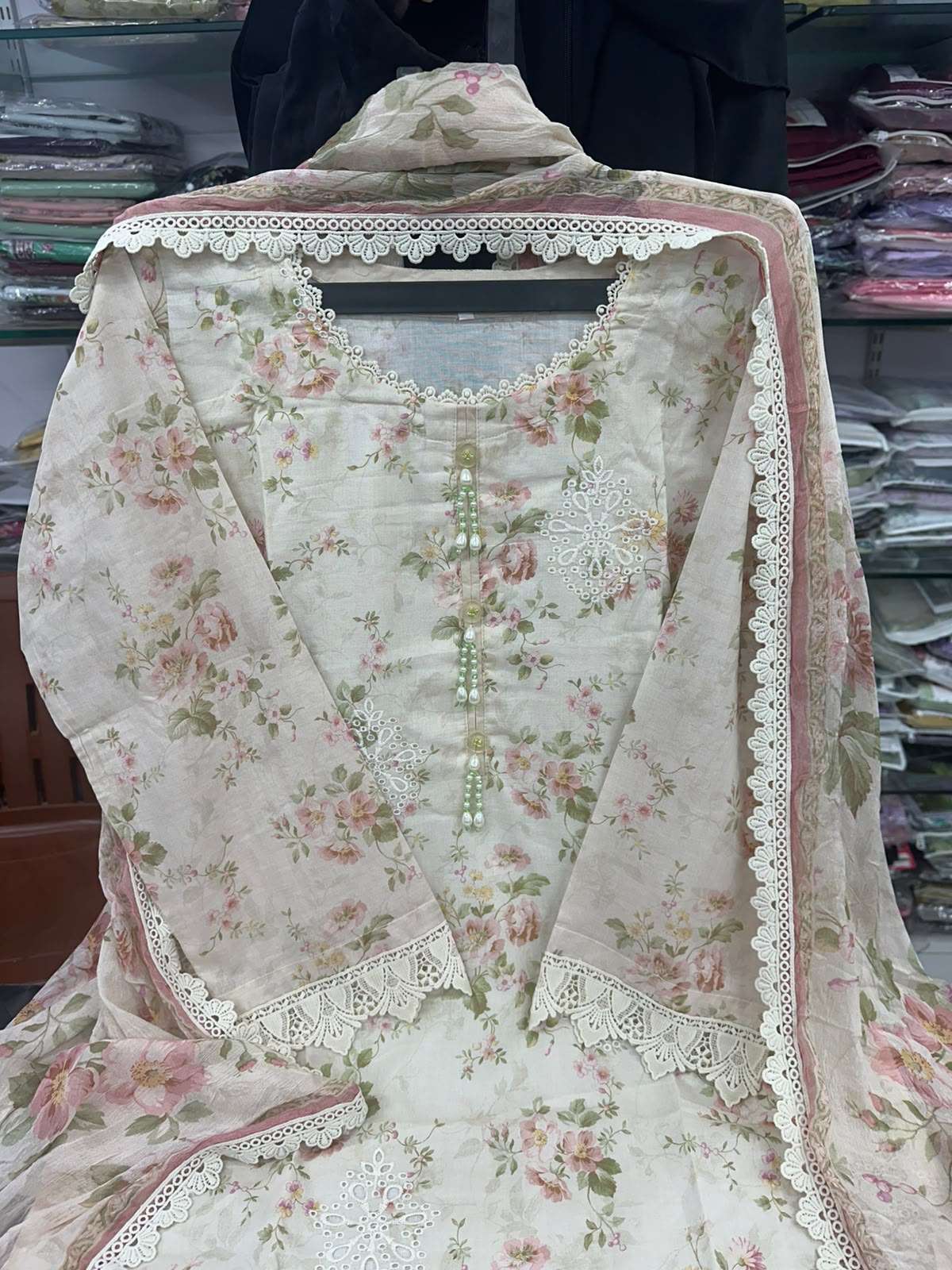 RTW EMBROIDERY CHICKAN KARI LAWN 2026 VOL - 01 OPEN PICS BY MAUSUMMERY - 06