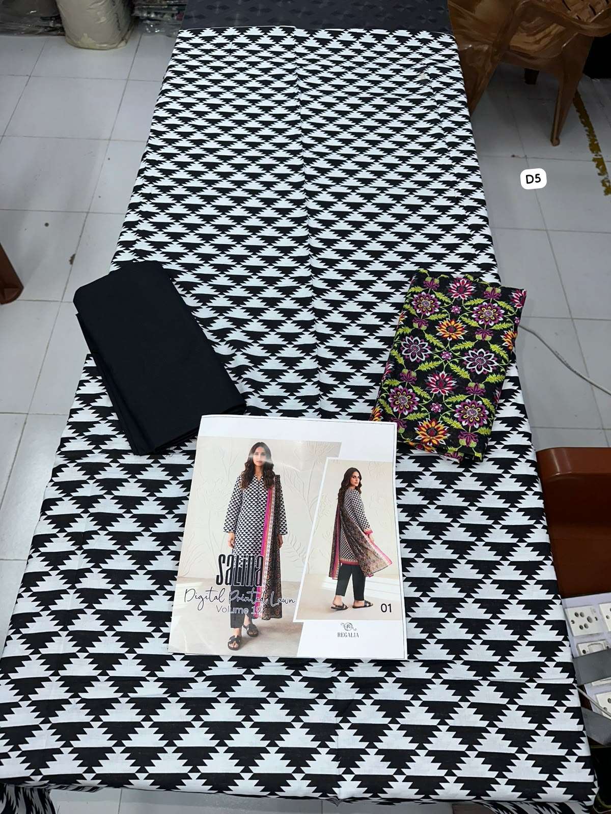 SALINA PRINTED LAWN COLLECTION VOL - 19 BY REGALIA TEXTILES - 05
