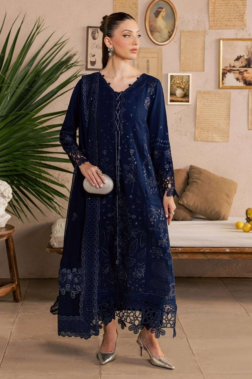 EXCLUSIVE EMBROIDERED KARANDI COLLECTION BY NUREH - 02
