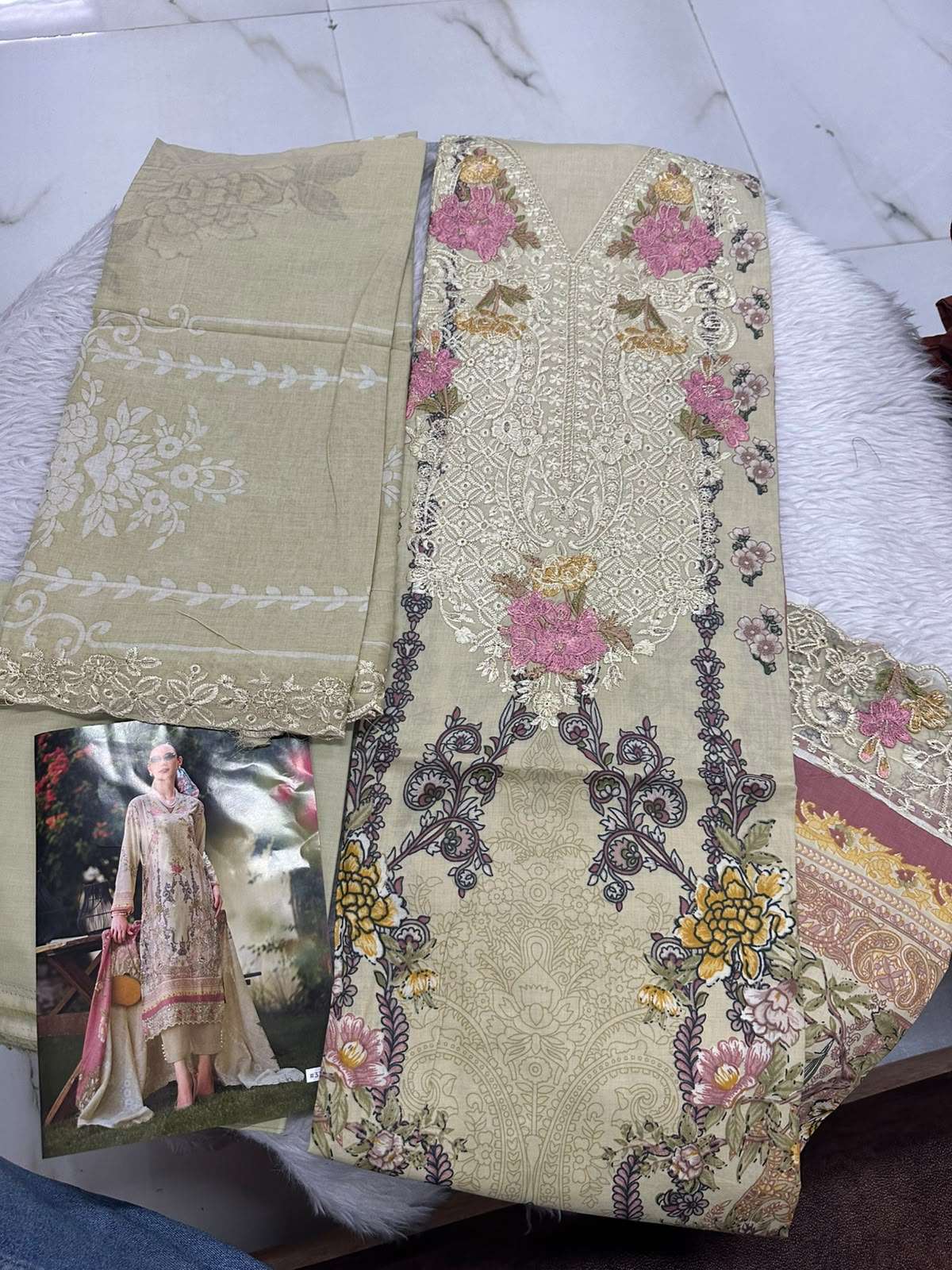 FALAK VOL - 33 OPEN PICS BY PAKIZA PRINTS - 06
