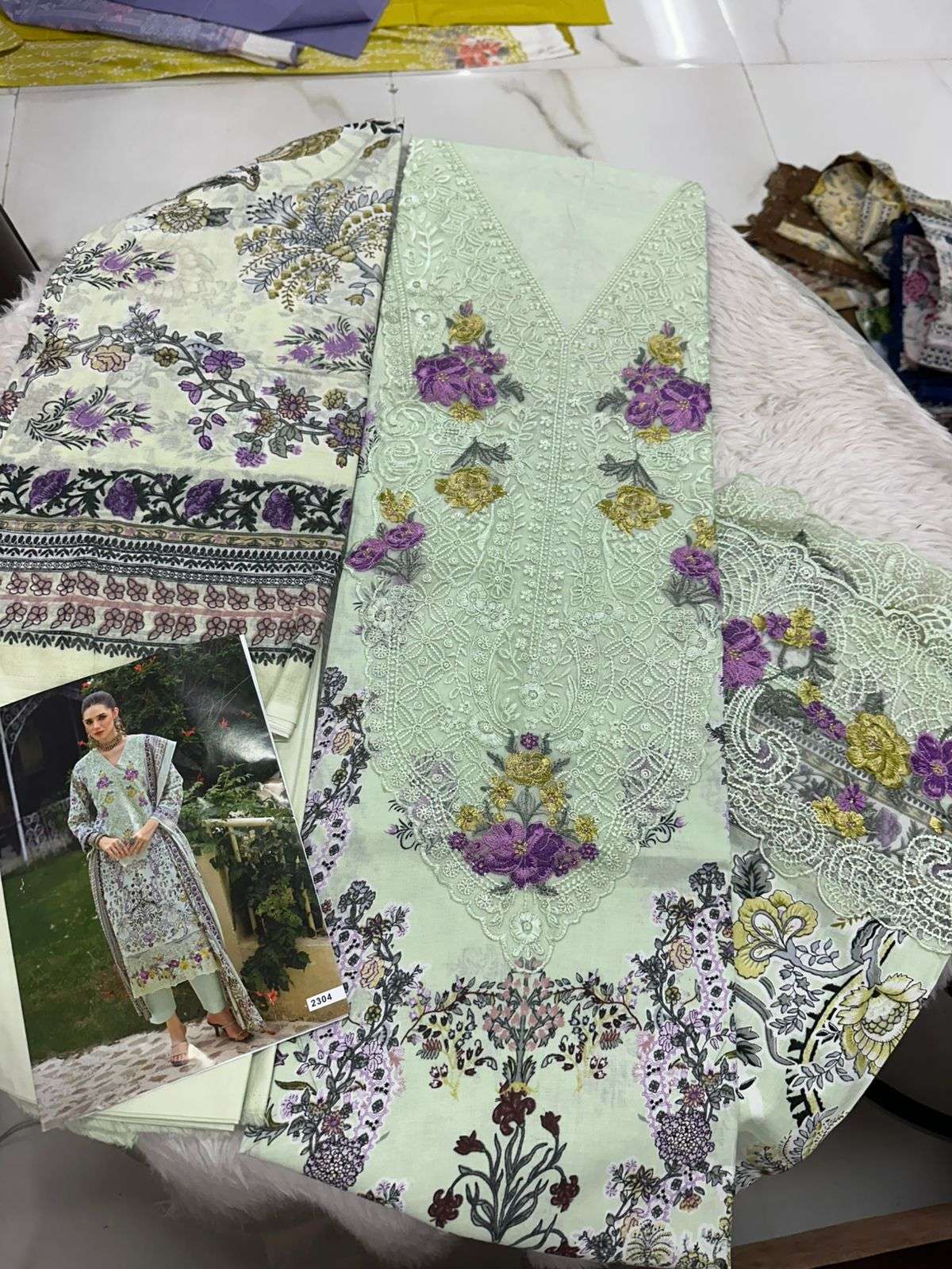 GULNAWAZ VOL - 23 OPEN PICS BY PAKIZA PRINTS - 01