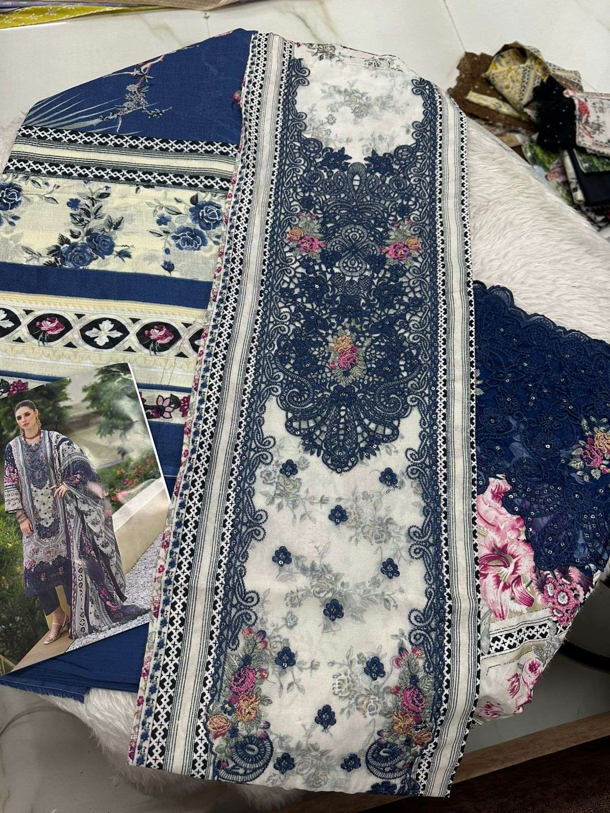 GULNAWAZ VOL - 26 OPEN PICS BY PAKIZA PRINTS - 01