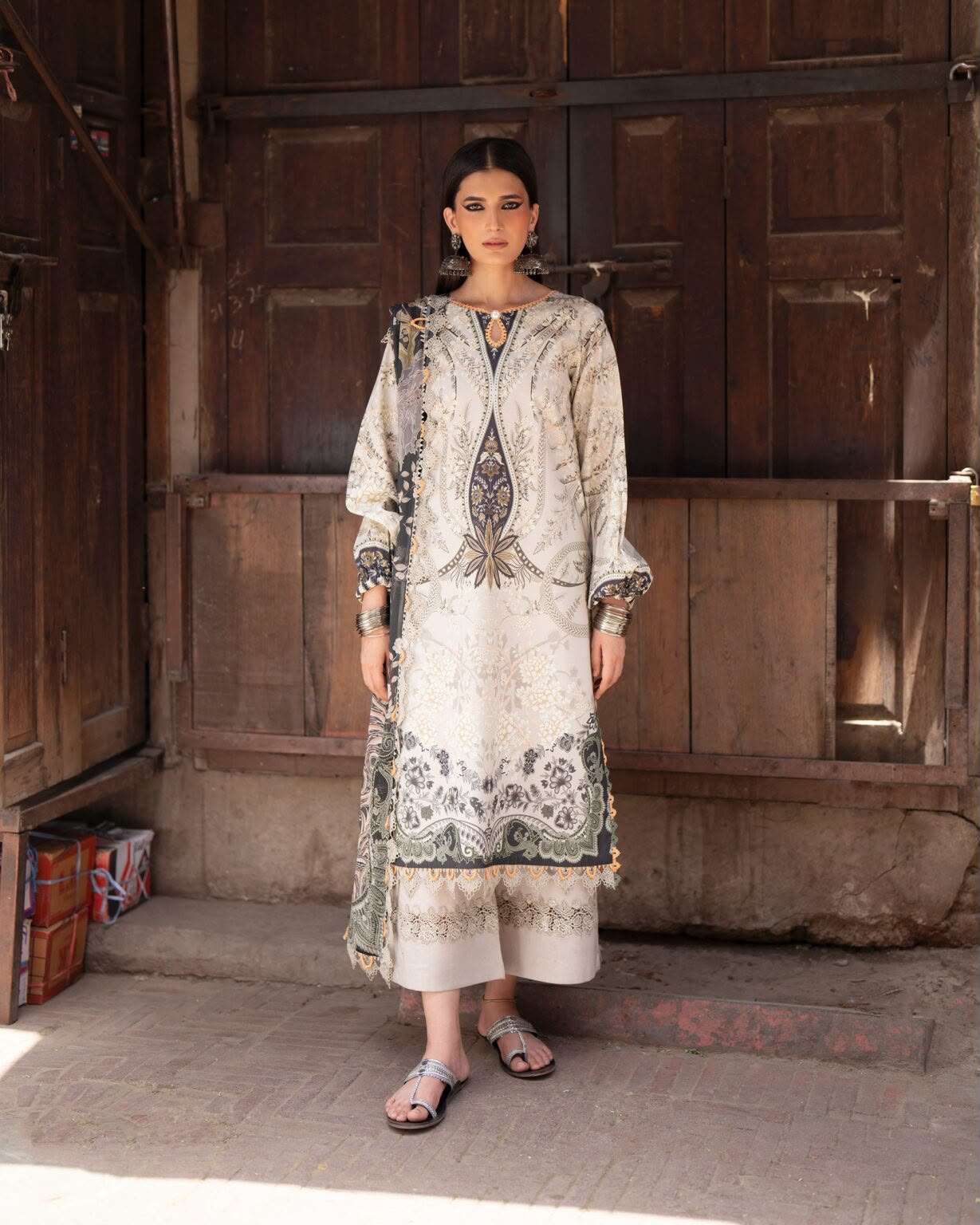 URBANE CHIFFON LAWN COLLECTION VOL - 02 OPEN & MODEL PICS BY JADE - 01